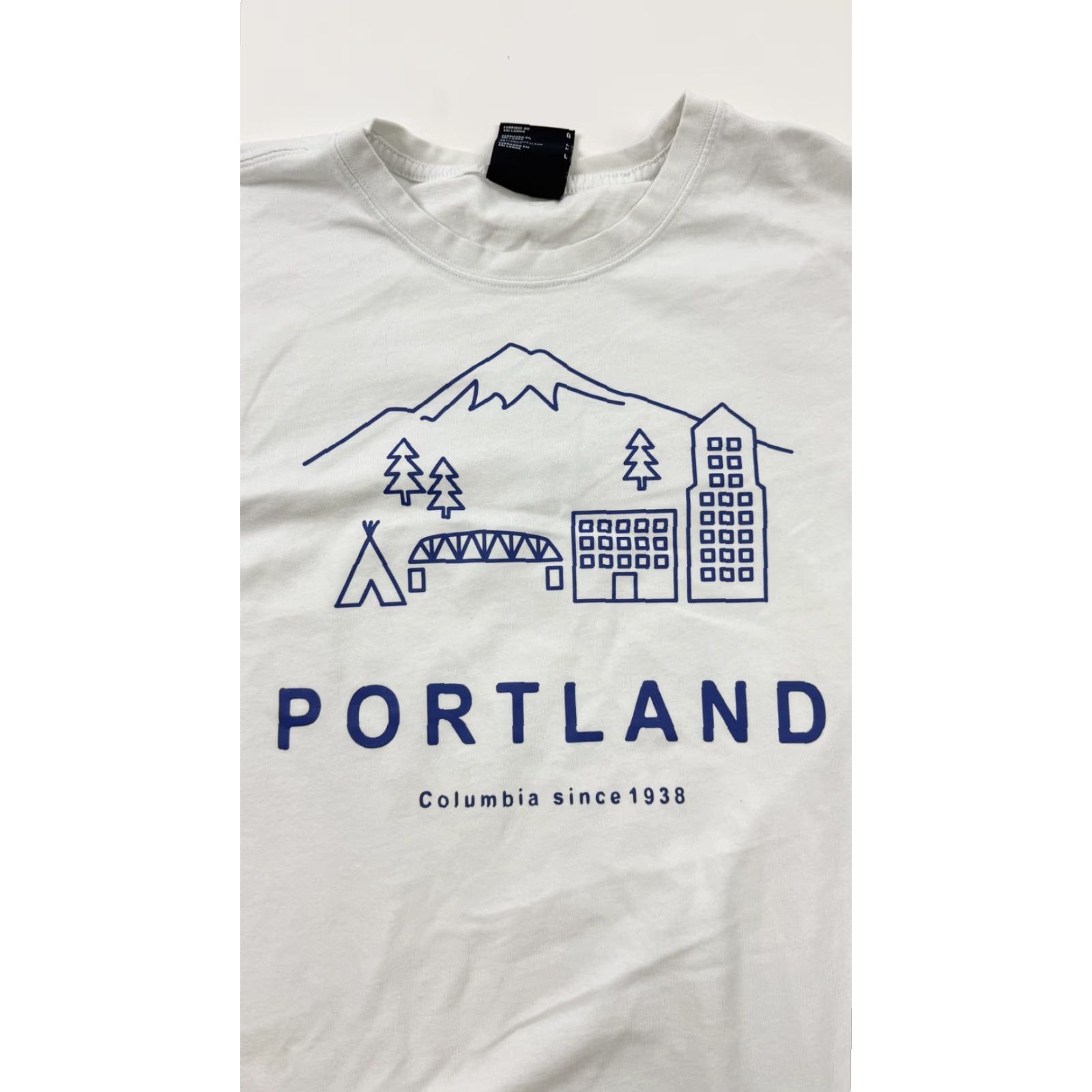 Vintage Columbia Shirt Mens Large White Portland Graphic Tee T-Shirt Outdoor Casual Navy Print Crew Neck Short Sleeve Size US L / EU 52-54 / 3 - 2 Thumbnail
