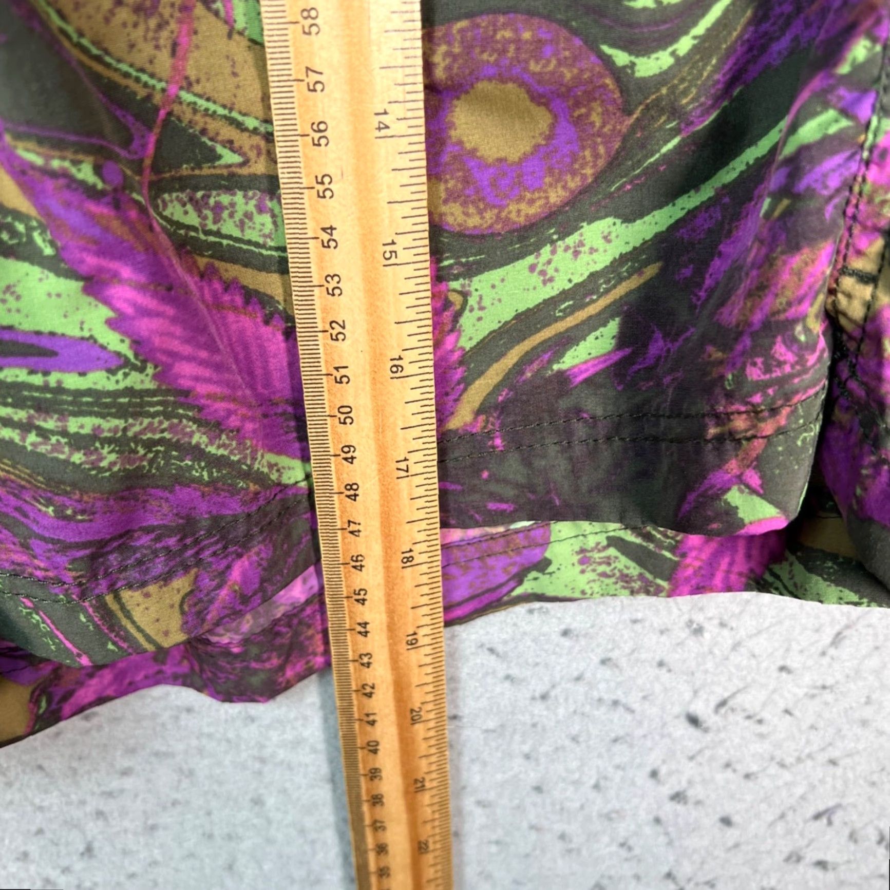 Urban Outfitters Urban Outfitters Mens XL Tropical Print Nylon Swim Shorts Multicolor Size US 36 / EU 52 - 6 Thumbnail