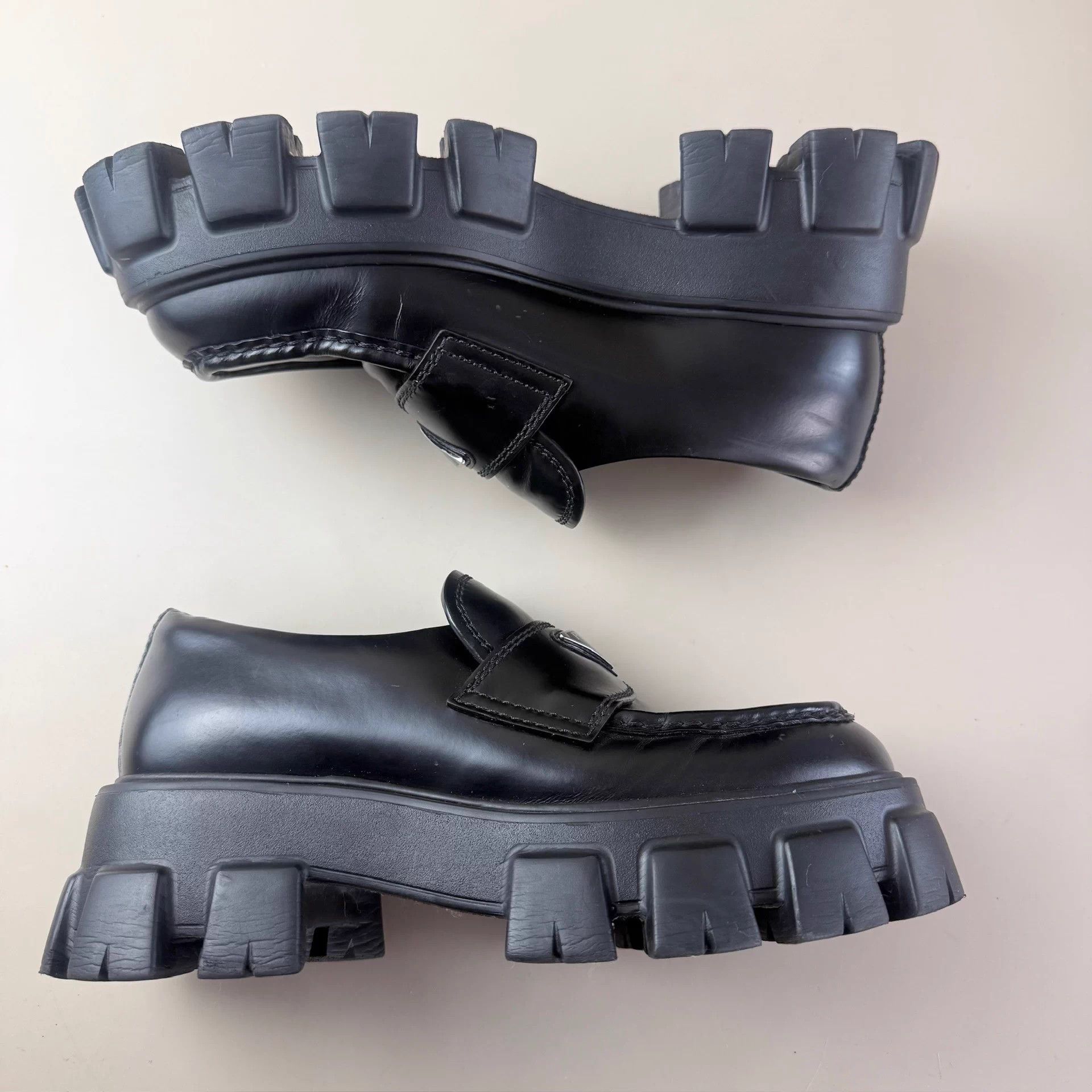 Prada Prada Black Triangle Logo Thick Sole Gear Shoes 39.5 95new Size US 8.5 / IT 38.5 - 4 Thumbnail