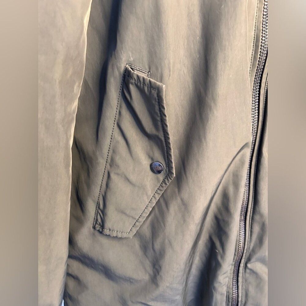 Tommy Hilfiger Men’s Tommy Hilfiger Coat in Olive Green Size Medium Size US M / EU 48-50 / 2 - 4 Thumbnail