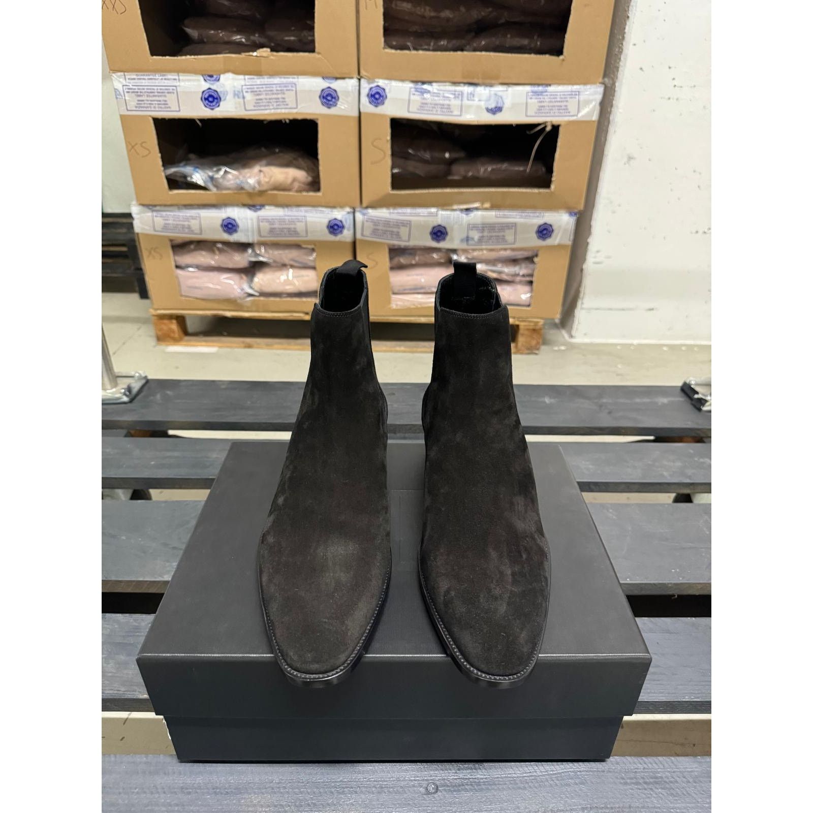 Saint Laurent Paris o1alsimx924 375680 Suede Chelsea Boots in Black Size US 12 / EU 45 - 7 Thumbnail