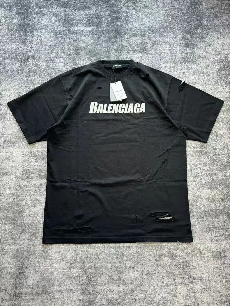 Balenciaga Balenciaga Black Distressed Short Sleeve. Size US XS / EU 42 / 0 - 1 Thumbnail