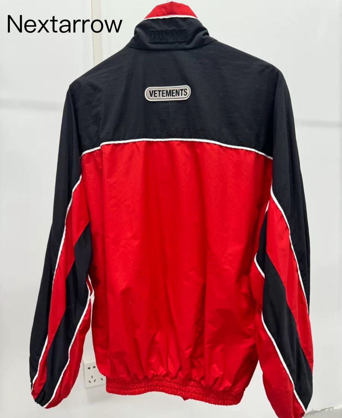Vetements Vetements 20SS Black and Red Jacket2412-Nextarrow Size US S / EU 44-46 / 1 - 2 Thumbnail