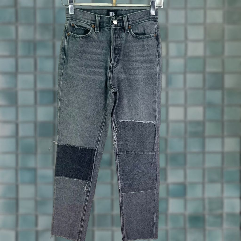 Bdg BDG Patch Slim Straight Jeans Womens 24 24X28 Black 5-Pocket High Rise Slimming Denim Patch 90s Bohemian City Size 42" / US 20 - 1 Thumbnail