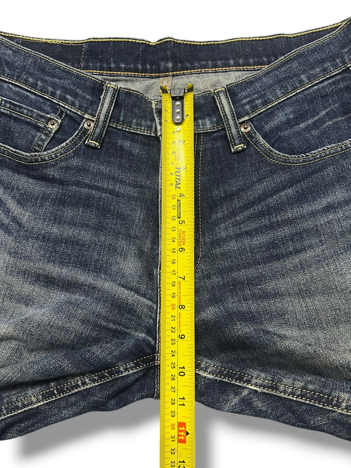 Levi's Vintage Levi’s 541 - Faded Wash, Distressed Denim Size US 31 - 16 Thumbnail
