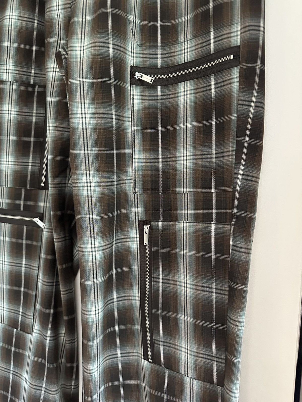 GU × Undercover × Uniqlo Zip Pocket Pants Plaid Size US 34 / EU 50 - 6 Thumbnail