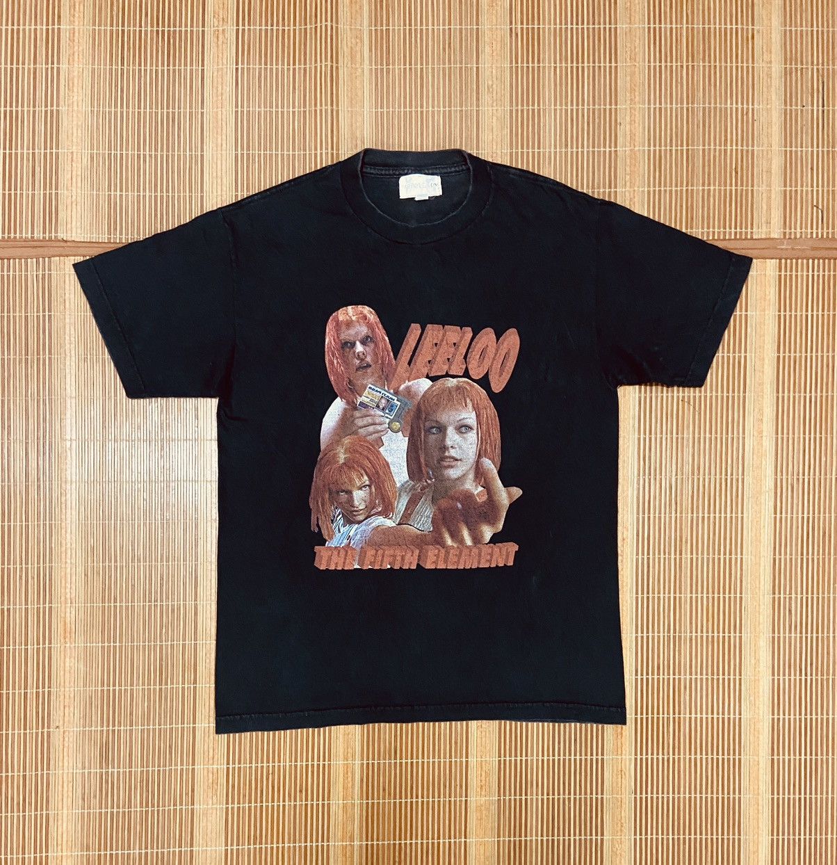 Other LEELO : FIFTH ELEMENT MOVIE PROMO TEE Size US M / EU 48-50 / 2 - 1 Thumbnail