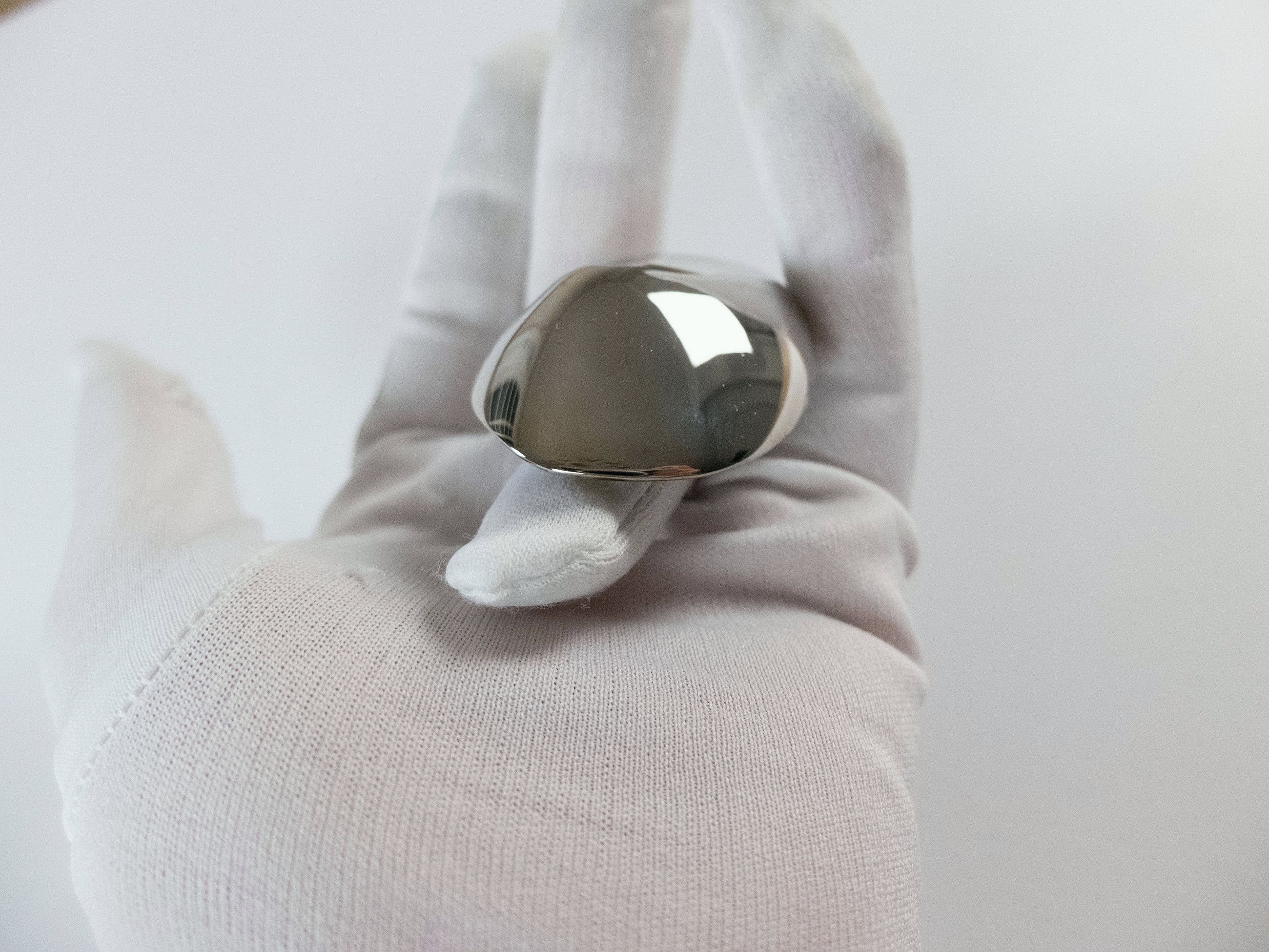 Alexander McQueen ALEXANDER MCQUEEN Aura silver tone metal ring 6 / 13 q Size ONE SIZE - 8 Thumbnail
