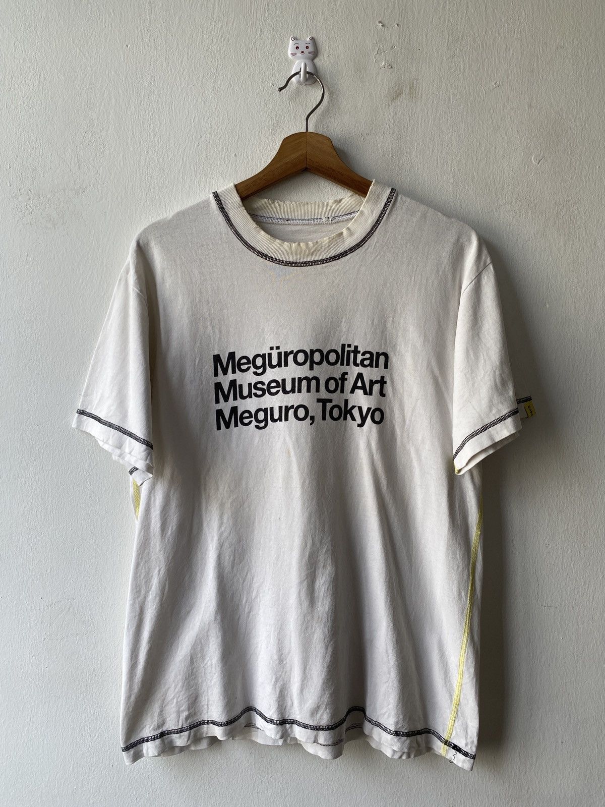 Art Comes First × Fuck Art, Make Tees 2000s - MEMA Meguropolitan Museum Of Art Tokyo Distressed Size US M / EU 48-50 / 2 - 3 Thumbnail