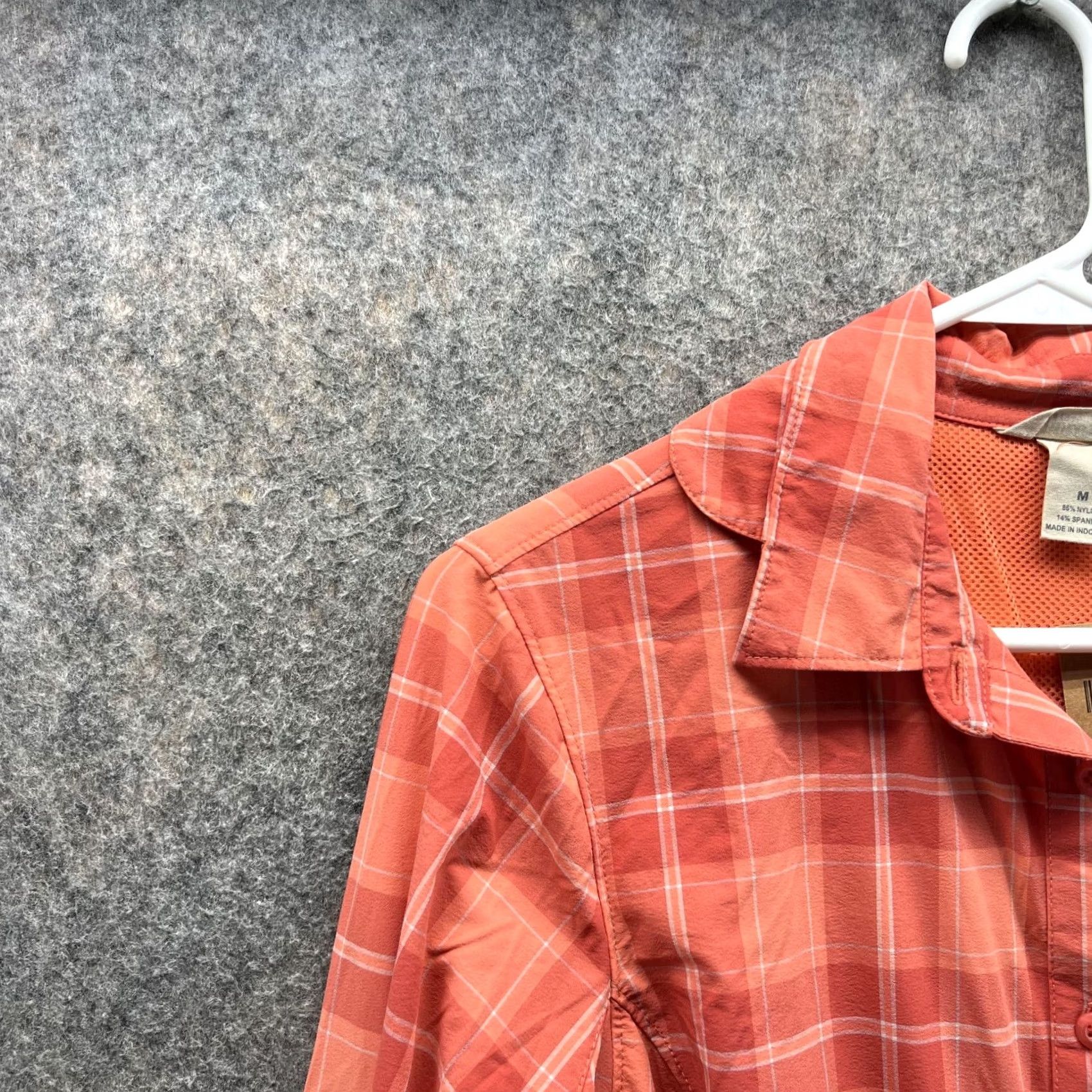 Vintage Duluth Shirt Women Medium Orange Casual Button Down Nylon Spandex Plaid Vented Shirt Shirt Woman Modern Preppy Button-Up Casual All Seasons Size M / US 6-8 / IT 42-44 - 3 Thumbnail