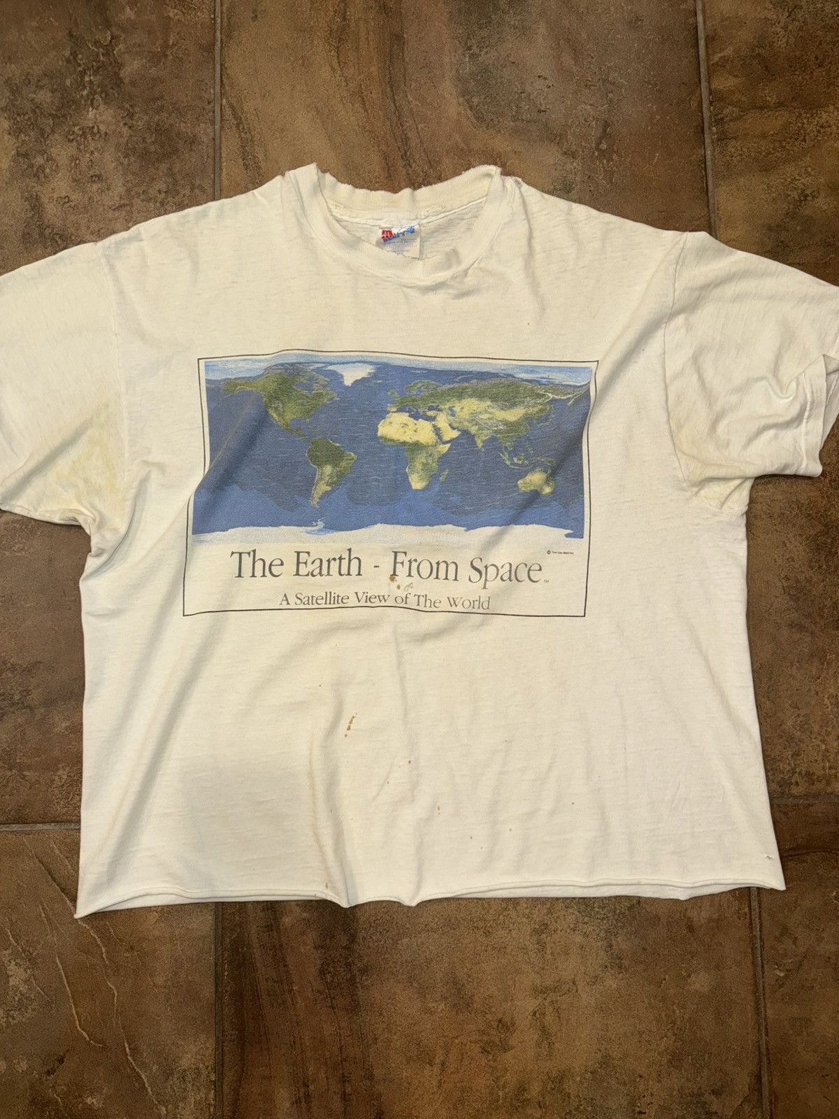 Vintage The Earth - From Space Vintage Tee Size US XL / EU 56 / 4 - 1 Thumbnail