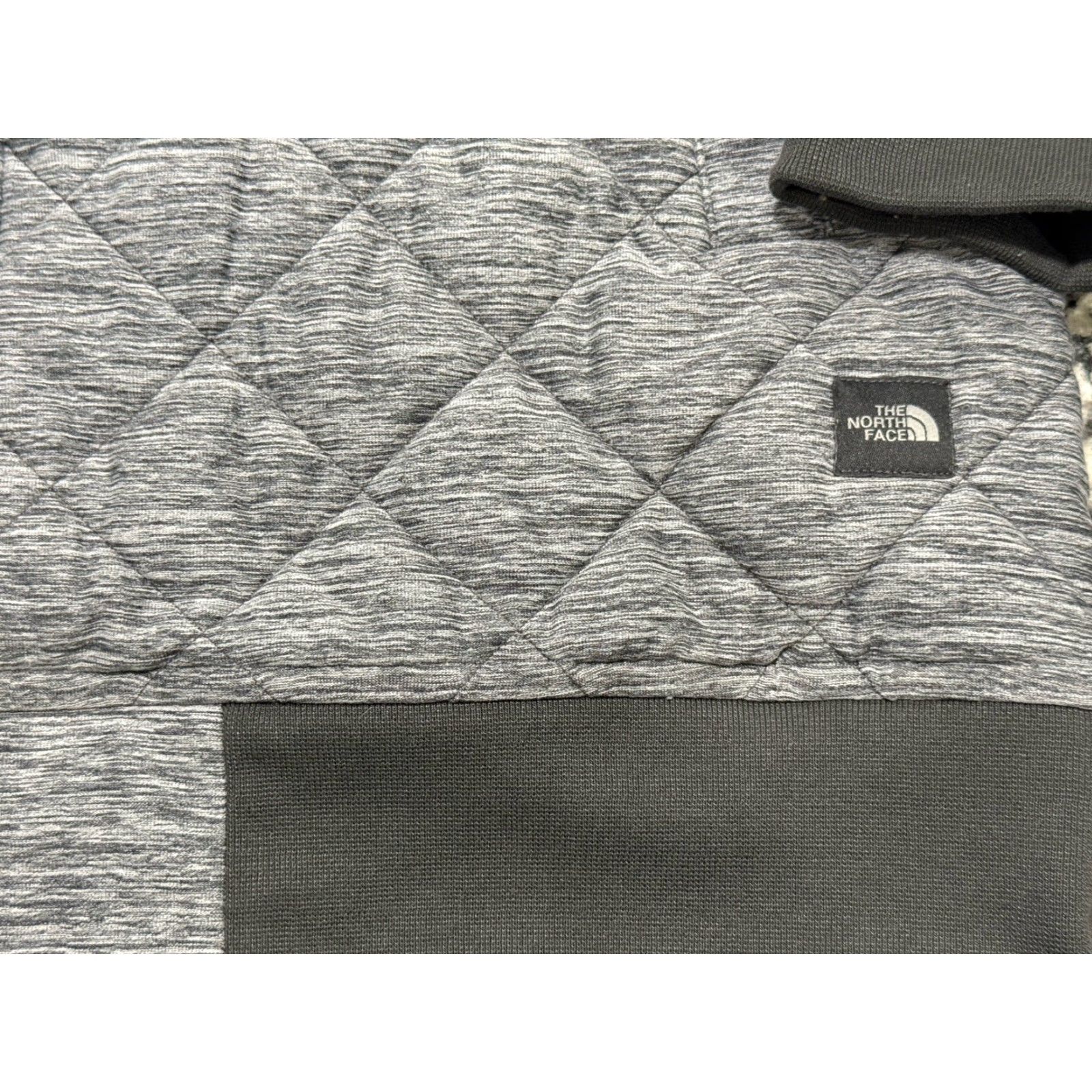 The North Face VINTAGE? Wait it's not vintage. The North Face Quilted Mod Bomber Insulated Knit Jacket Gray Women Large Zip Hooded Long Sleeve Regular Fit Size L / US 10 / IT 46 - 6 Thumbnail