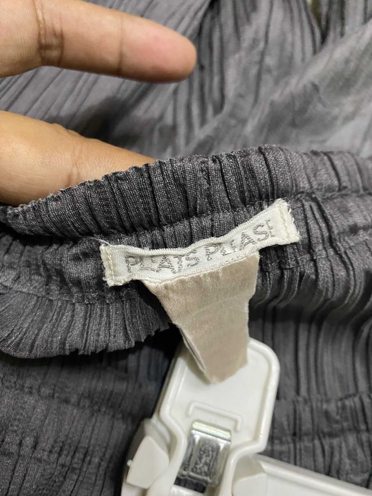 Issey Miyake × Pleats Please Issey Miyake Pleats Please by Issey Miyake Pleated Pants Size 29" - 6 Thumbnail