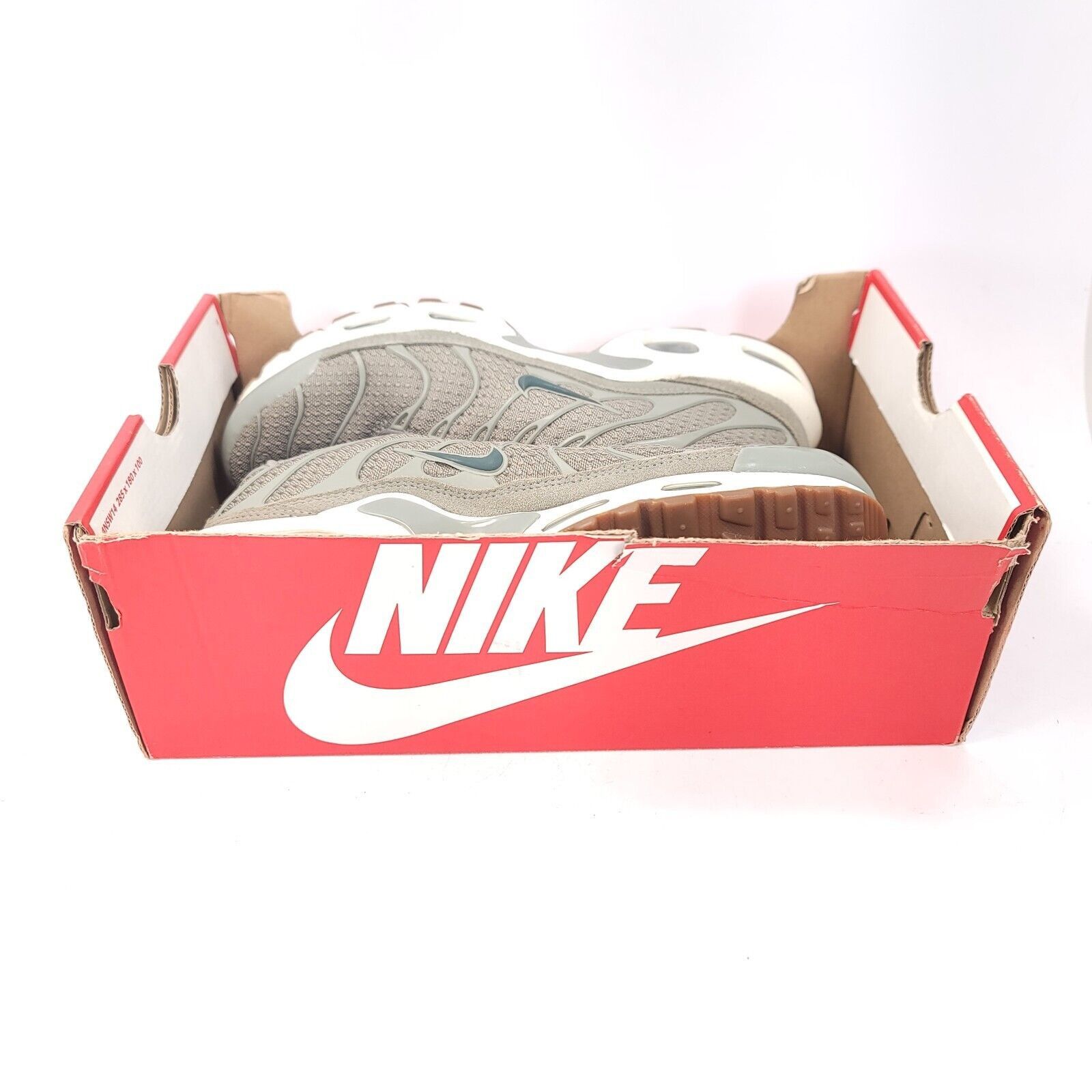 Nike Nike Air Max Plus Shoe Womens Size 7 605112-053 Gray Green Size US 7 / IT 37 - 11 Thumbnail