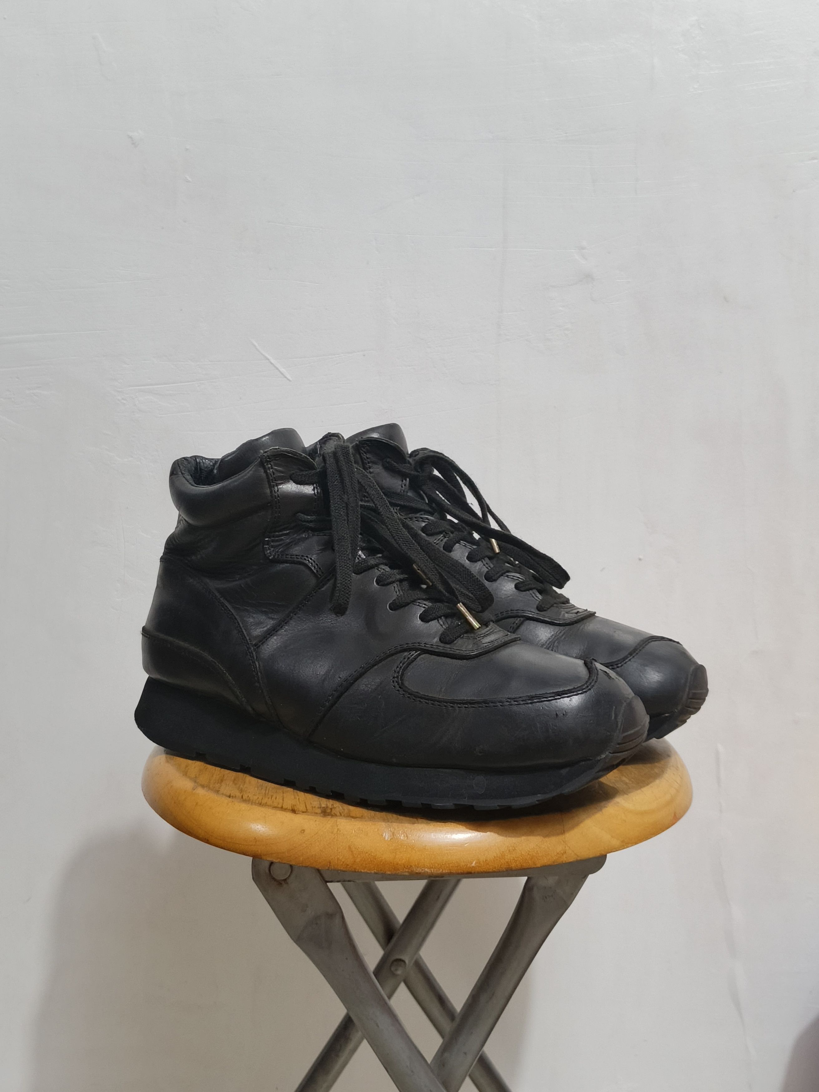 The Viridi-anne The Viridi-anne - 15AW - Side Zip Midcut Sneakers Size US 9.5 / EU 42-43 - 1 Thumbnail