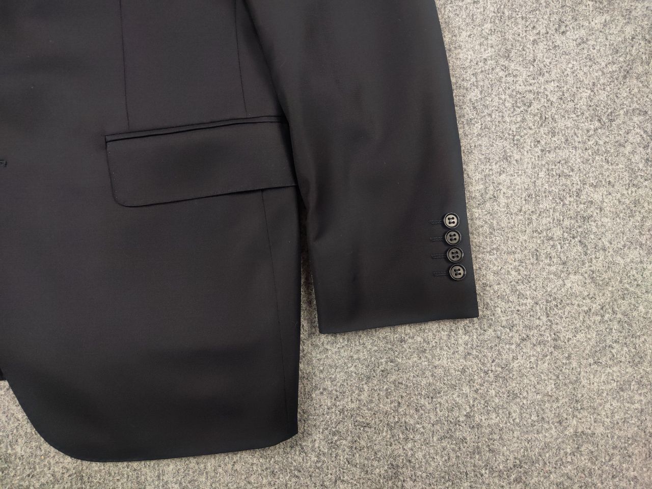 Canali Canali Italy Design 2 buton Business Classic Suit Black wool Size 50R - 6 Thumbnail