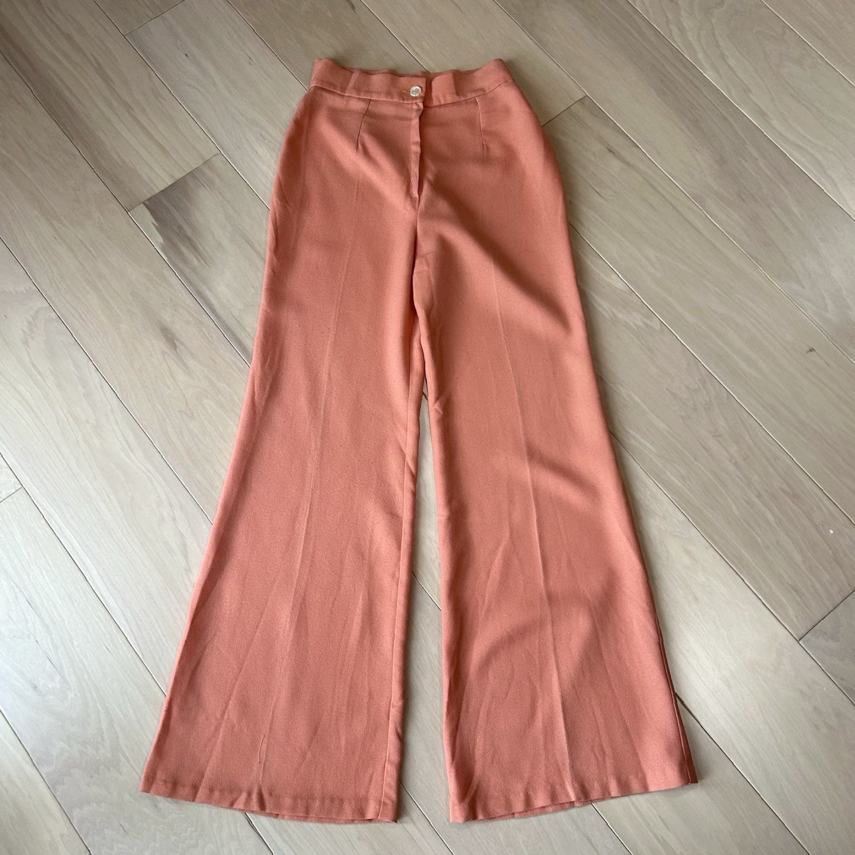 Bell VINTAGE Oops California Bell Bottom Trousers High Rise 26x32 Women’s Peach Polyester 1970s Hippy Casual Womens Size 26" / US 2 / IT 38 - 2 Thumbnail