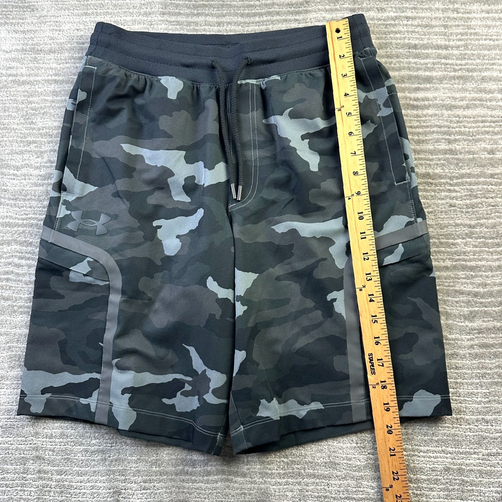 Under Armour Under Armour Shorts Men Medium Gray Sportstyle Elite Cargo Camouflage Size US 31 - 6 Thumbnail