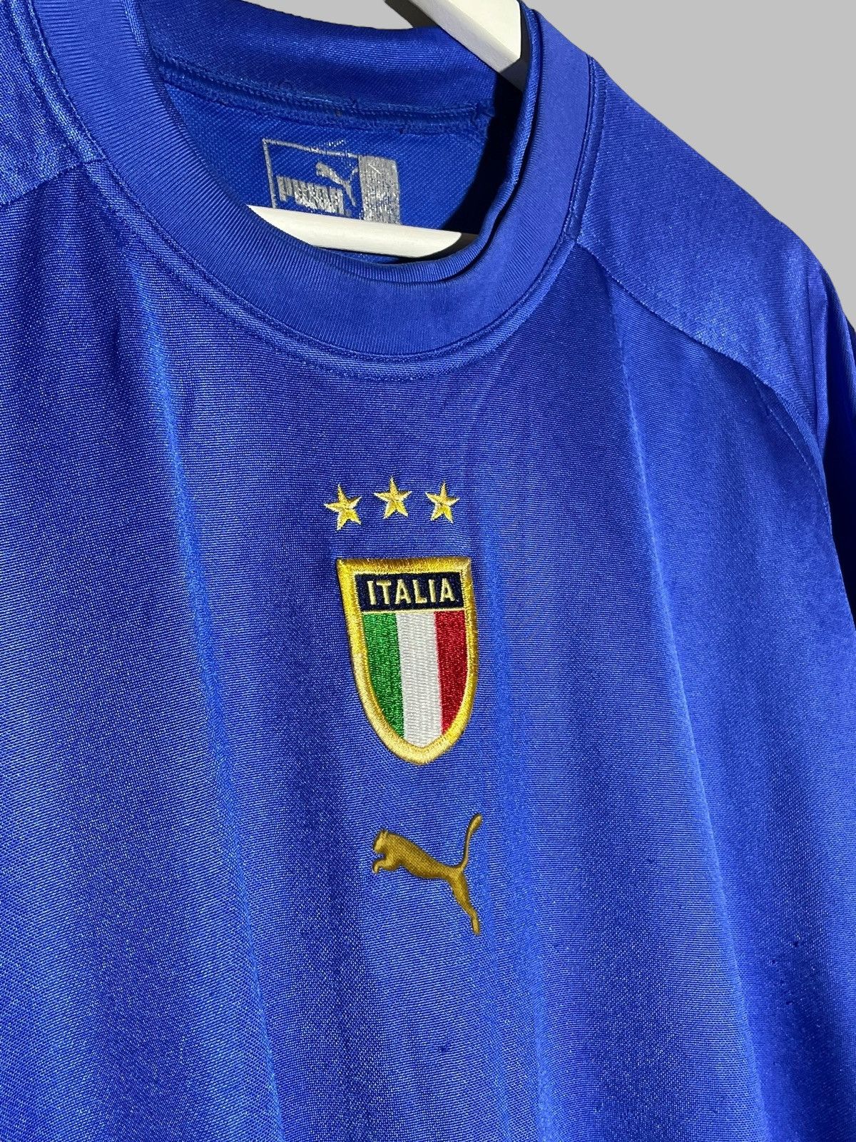 Puma × Vintage Italy Puma 2004 Home Football Shirt Centre Logo Y2k Hype Size US L / EU 52-54 / 3 - 5 Thumbnail
