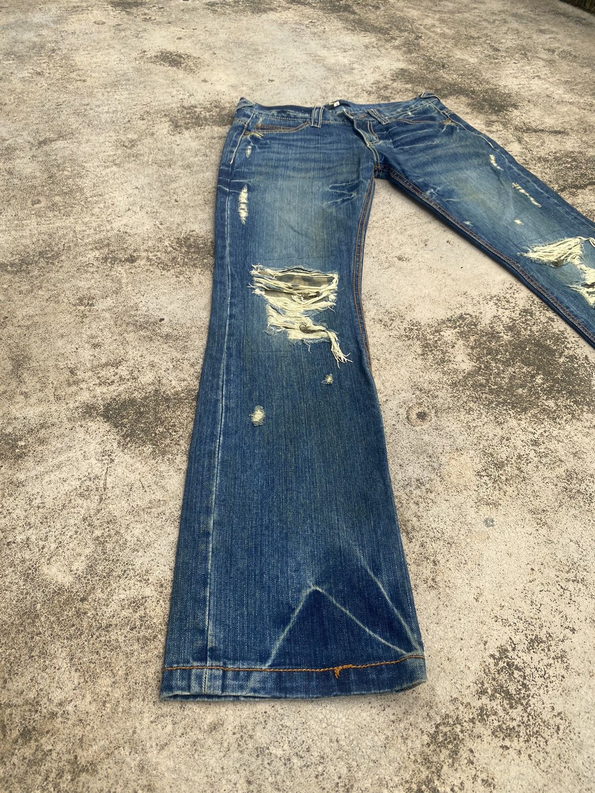 If Six Was Nine × Japanese Brand Flare Jeans Icom Distressed Pierced Size US 32 / EU 48 - 1 Thumbnail