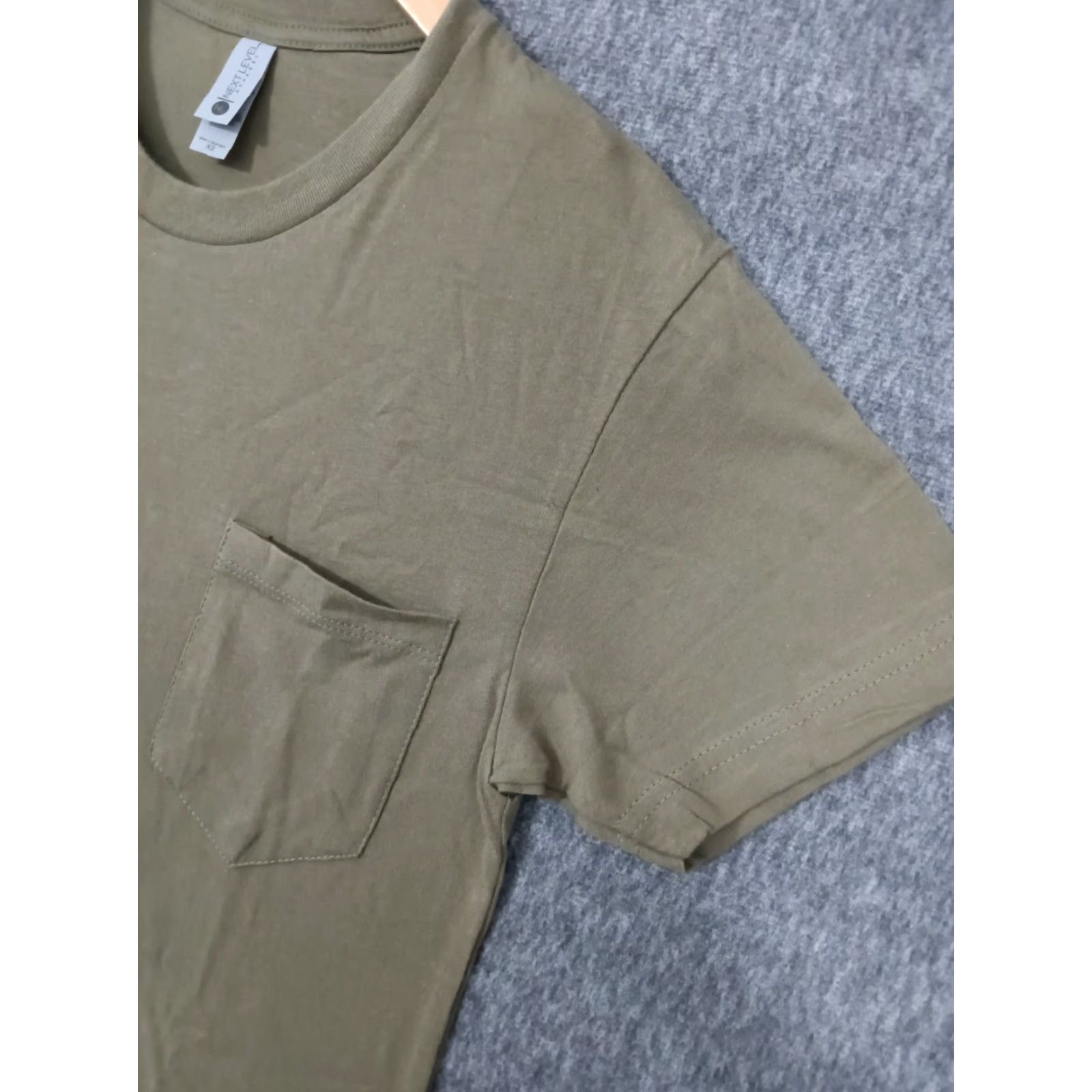 Next Level Next Level Crew Neck T-Shirt XS Olive Unisex Size XS Color Green 2-Pack Solid Short Sleeve 60% Cotton 40% Polyester Jersey Nike Shirt Size US XS / EU 42 / 0 - 7 Thumbnail