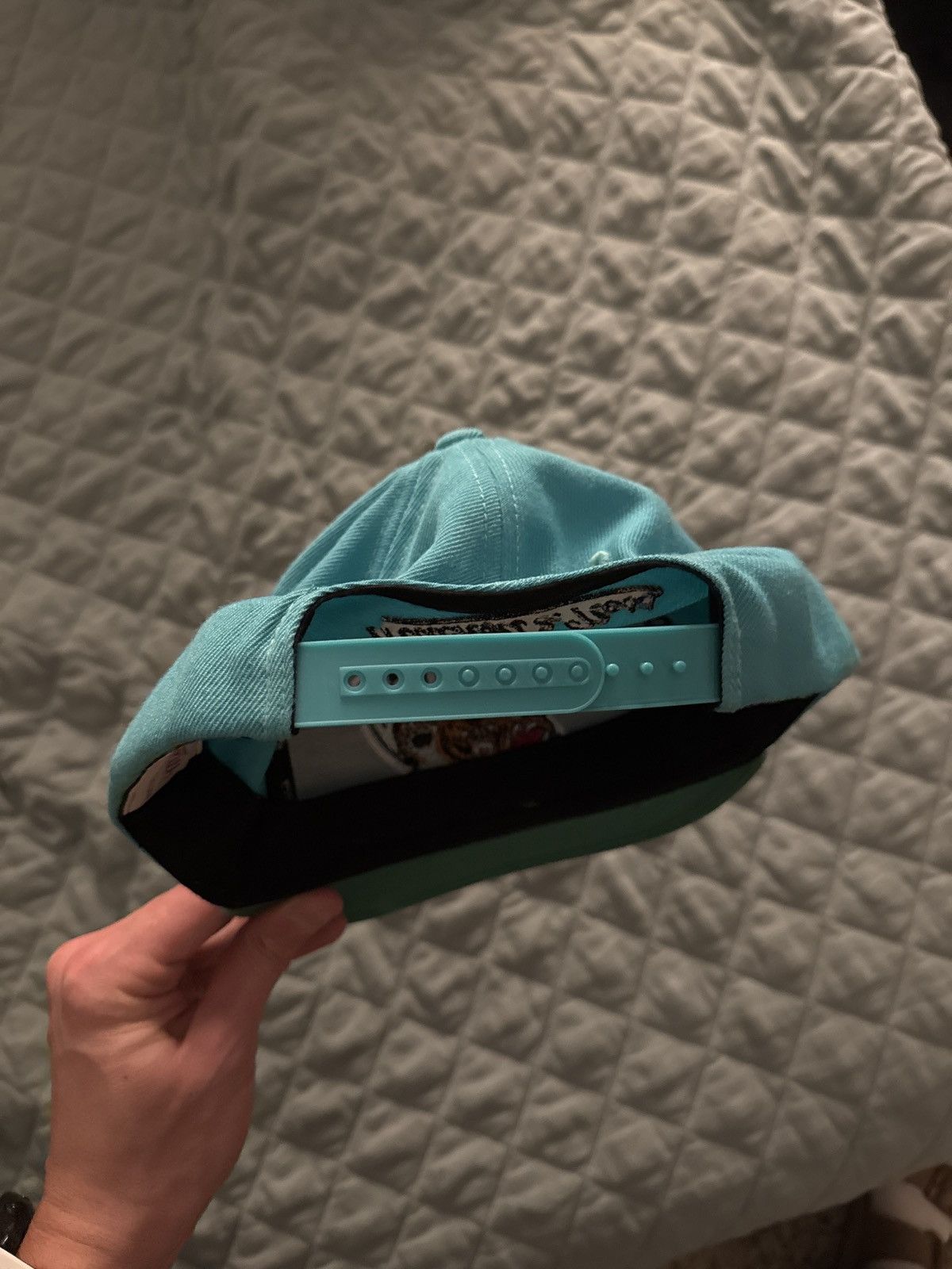 Mitchell & Ness HARDWOOD CLASSIC VANCOUVER GRIZZLIES HAT Size ONE SIZE - 1 Thumbnail
