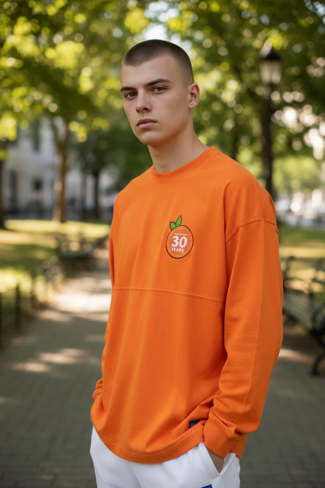 Disney 2025 Epcot Flower and Garden Orange Bird Jersey - NWT (New) Size M / US 6-8 / IT 42-44 - 1 Thumbnail