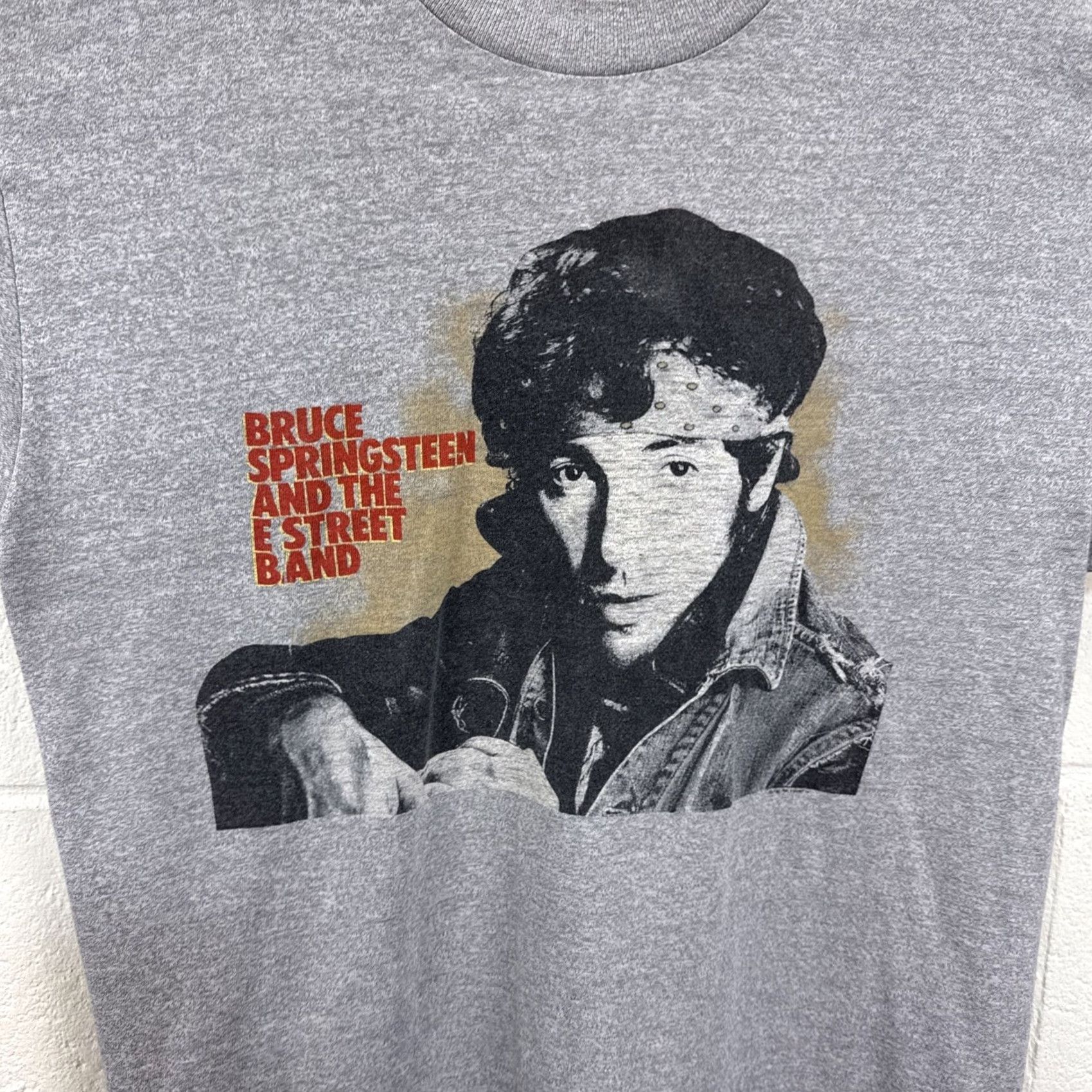 Vintage VINTAGE Bruce Springsteen E Street Band World Tour 84-85 T Shirt XL USA Gray Mens 80s Band USA World Tour Shirt XL Gray Short Sleeve Crew Neck Size US XL / EU 56 / 4 - 2 Thumbnail