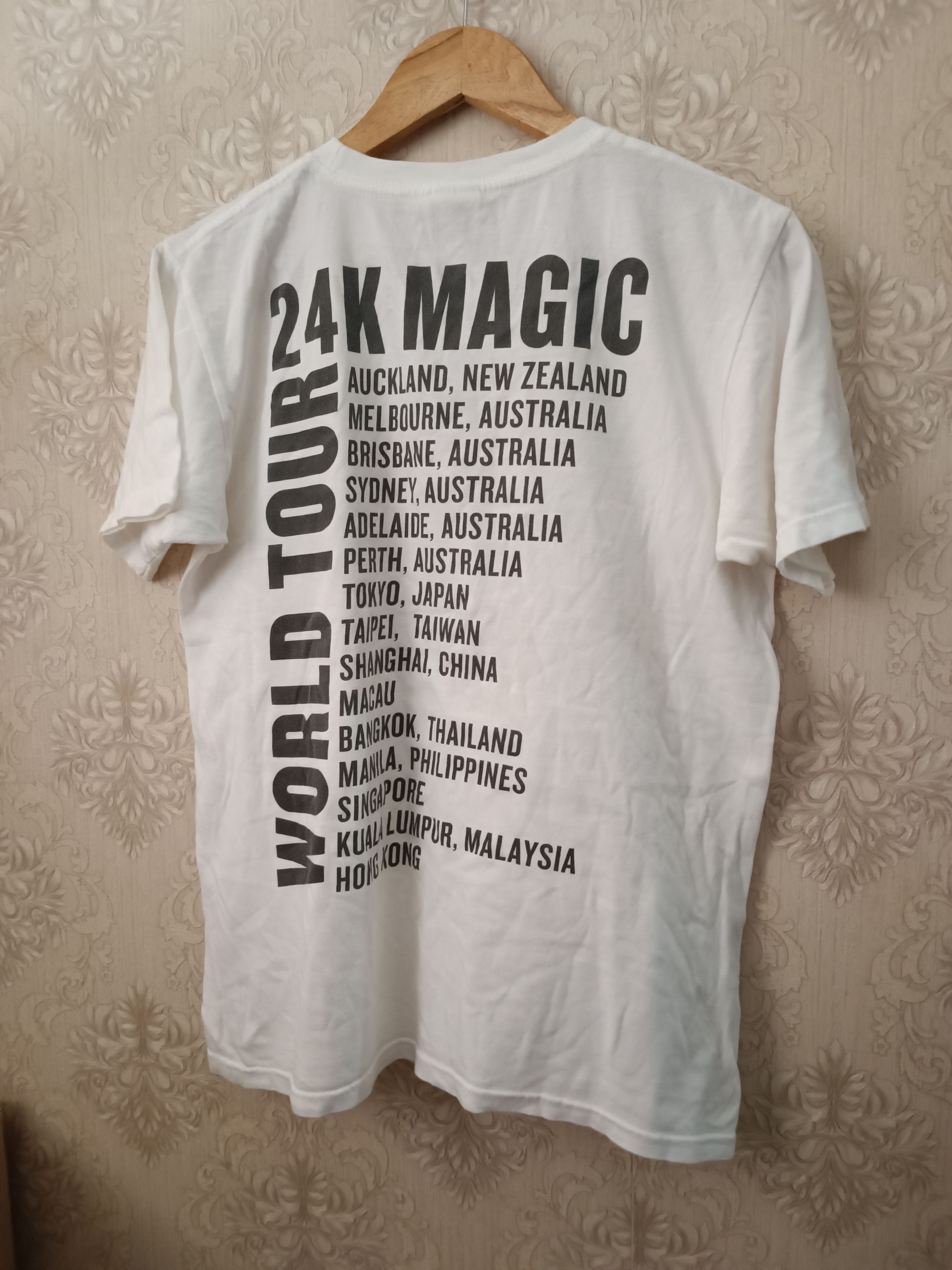 Band Tees Bruno Mars 24k Magic World Tour T shirt Size M / US 6-8 / IT 42-44 - 2 Thumbnail
