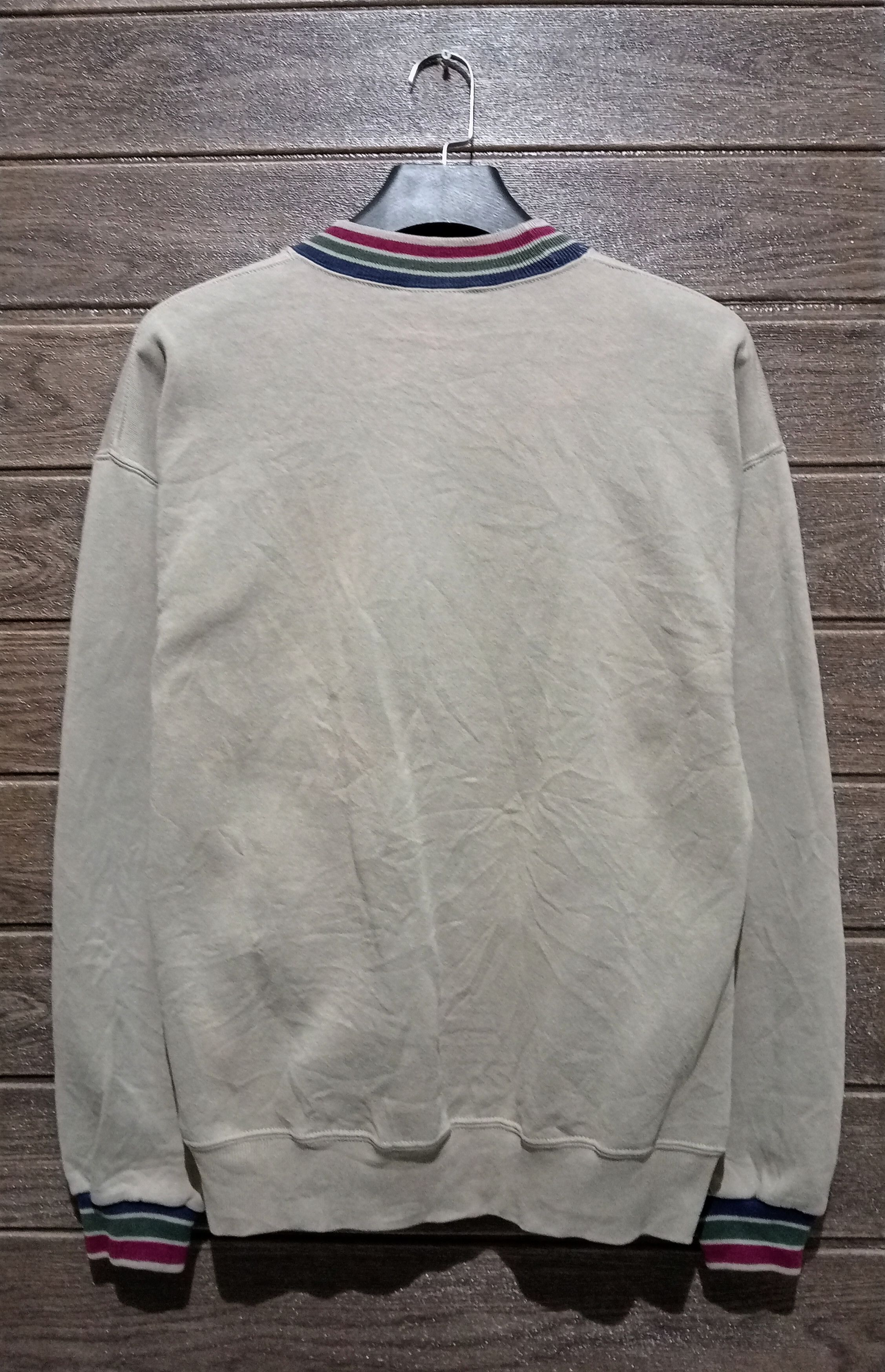Disney VTG '90s Disney Mickey Mouse Embroidery Crewneck Sweatshirt Size US L / EU 52-54 / 3 - 5 Thumbnail