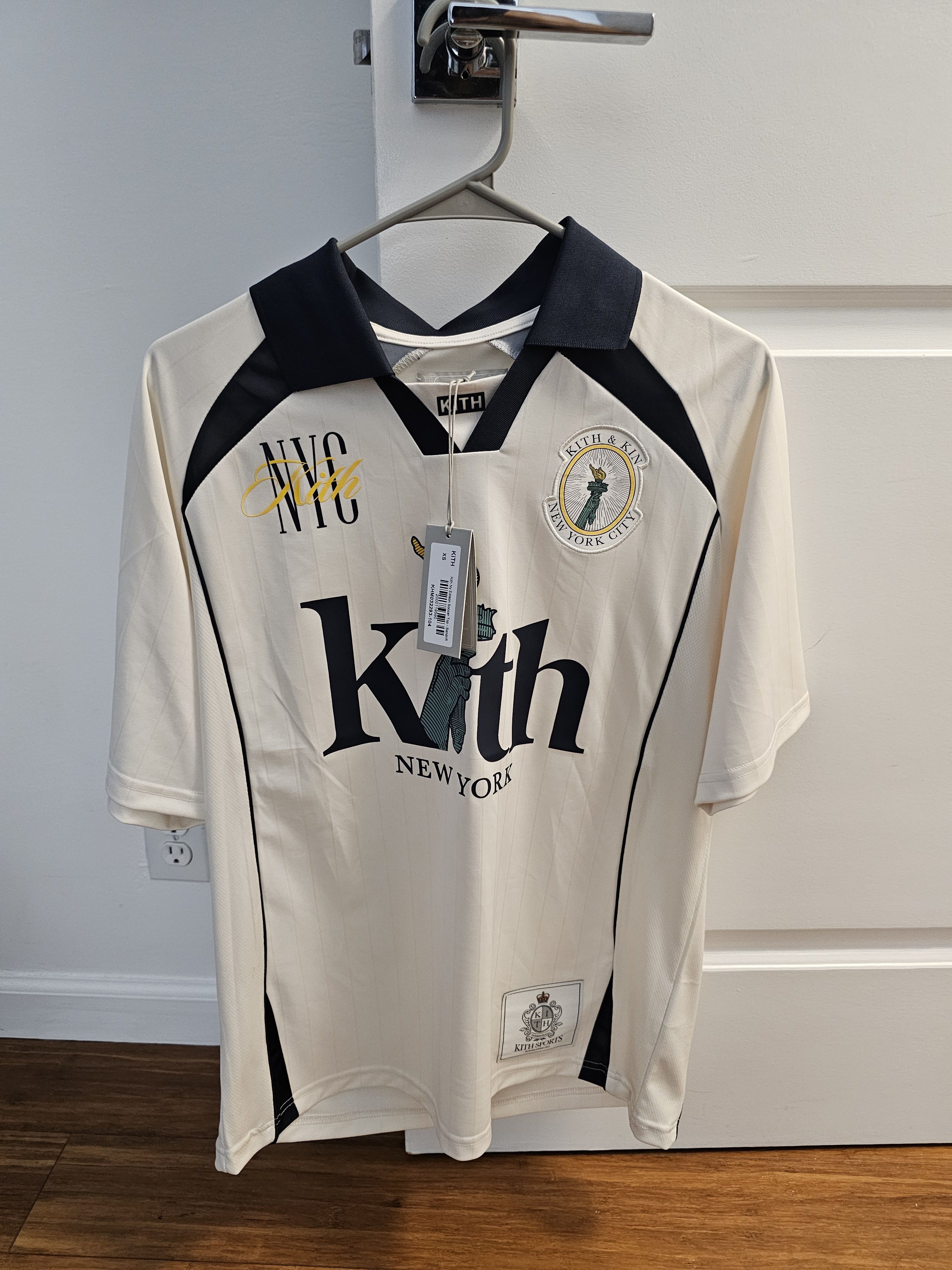 Kith New York Edison Soccer Jersey Mens XL | eBay