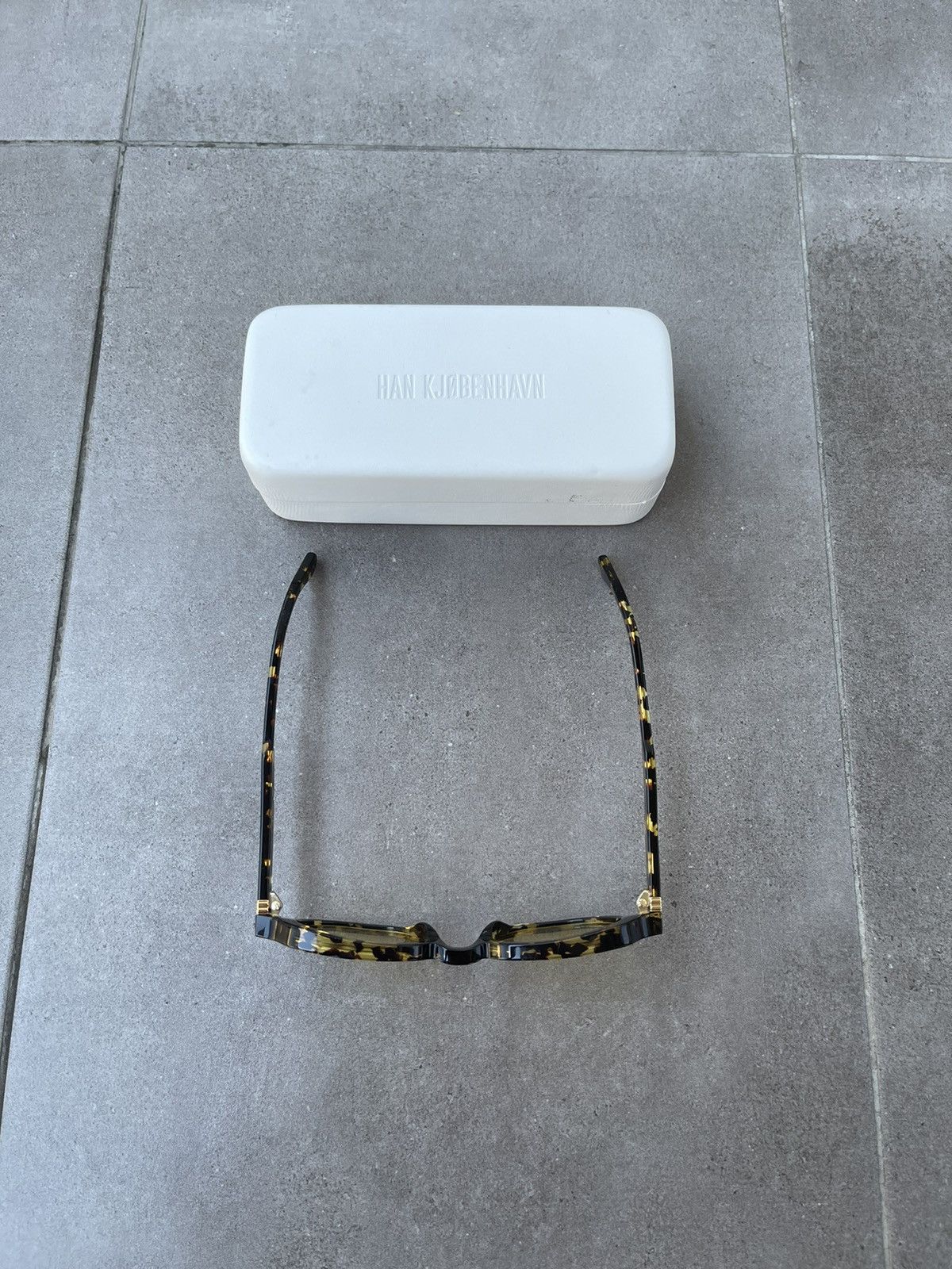 Han Kjobenhavn !DS! Han Kjobenhavn Banks Yellow Tortoise Sunglasses Size ONE SIZE - 17 Thumbnail