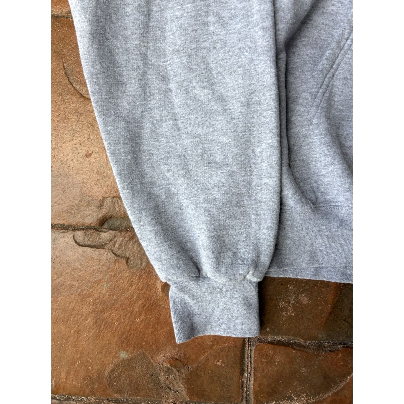 Champion Champion Harvard University Hoodie Sweatshirt M Gray Embroidered Pouch Hooded Crew Neck Sweatshirt Men’s" Size US M / EU 48-50 / 2 - 4 Thumbnail