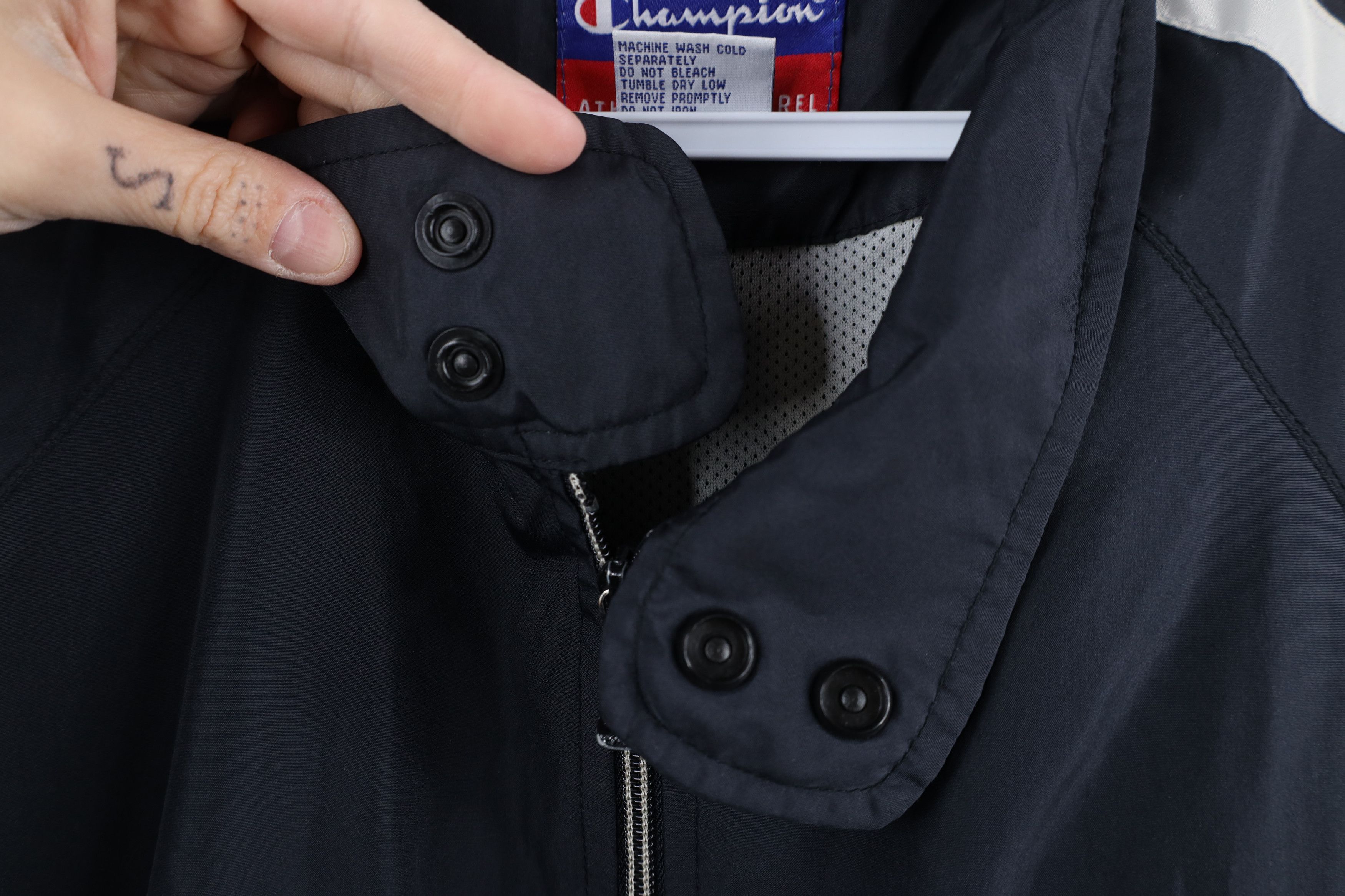 Champion × Vintage Vintage 90s Champion Lined Windbreaker Bomber Jacket Black Size US M / EU 48-50 / 2 - 9 Thumbnail