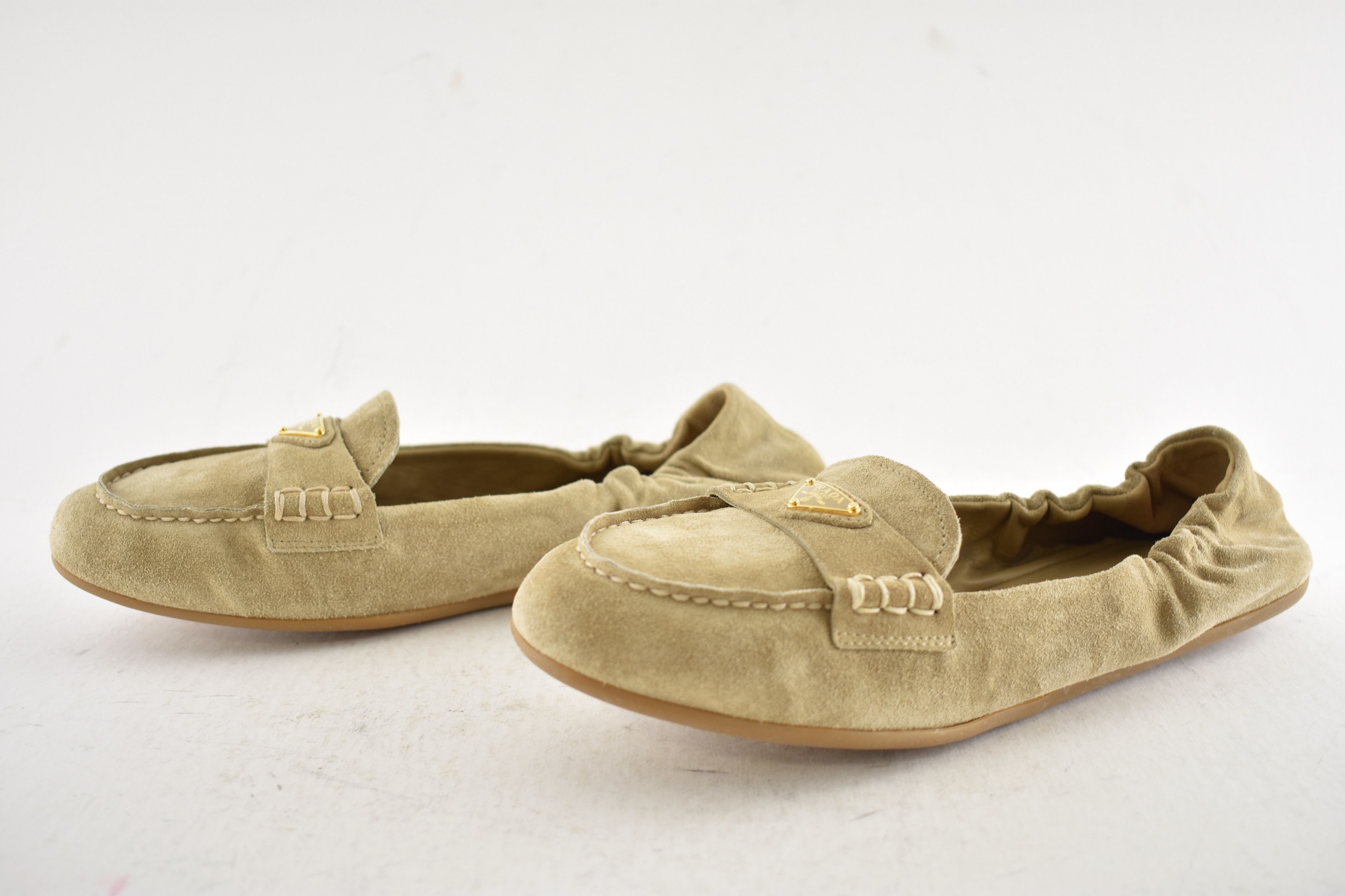 Prada Prada Ecru Beige Suede Logo Scrunch Loafer Moccasin Flat 38 Size US 8 / IT 38 - 16 Thumbnail