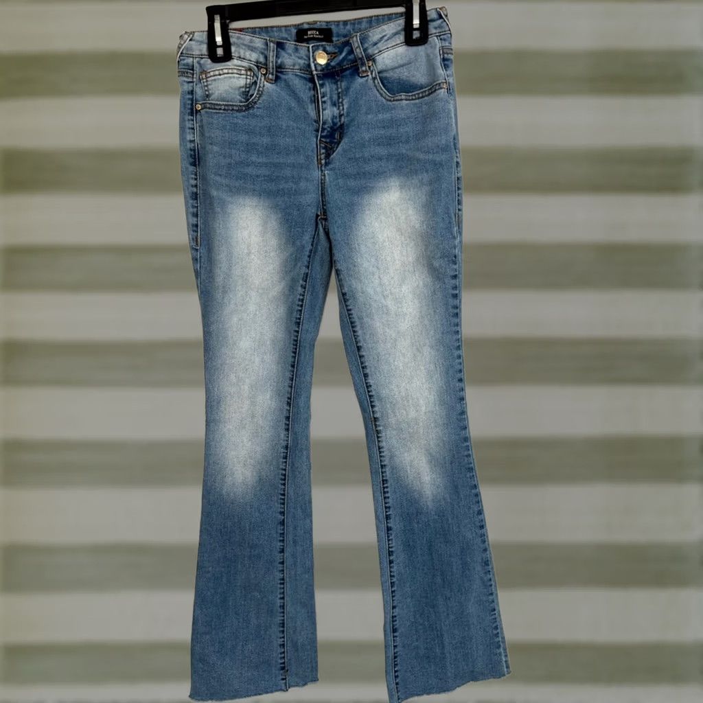 True Religion True Religion Jeans Women Becca Mid Rise Bootcut Size 28 Blue Regular 28 Women Bootscut? Size 28" / US 6 / IT 42 - 1 Thumbnail