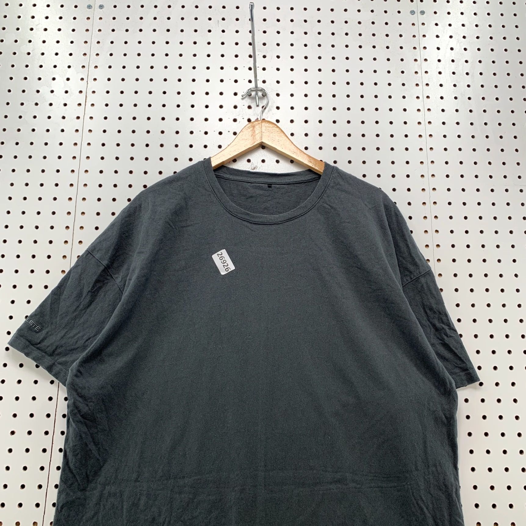 Vintage VINTAGE Alphalete Shirt Black Short Sleeve Adult XL T-Shirt Cotton Blend Crew Neck 24x31.5 - 90s-Event? Size US XL / EU 56 / 4 - 2 Thumbnail