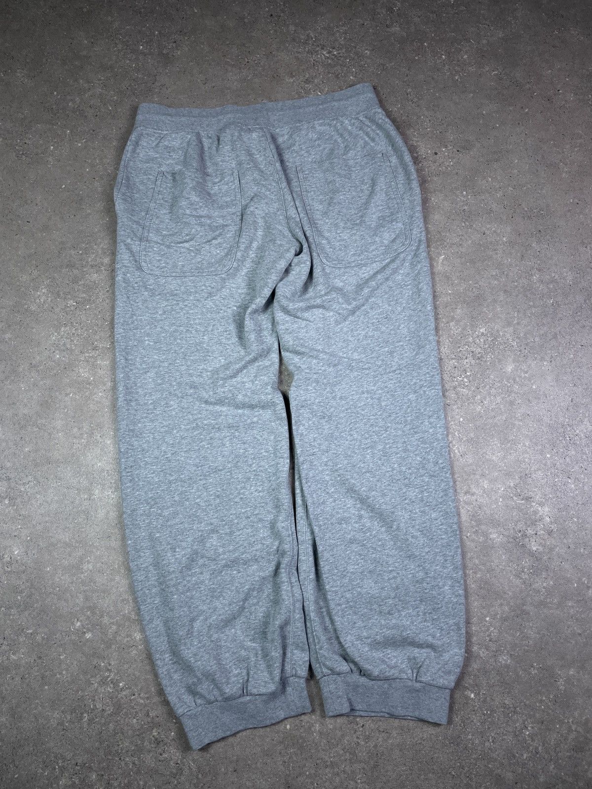 Nike × Vintage Vintage Nike Grey Heavy Cotton Baggy Sweatpants Size US 34 / EU 50 - 2 Thumbnail