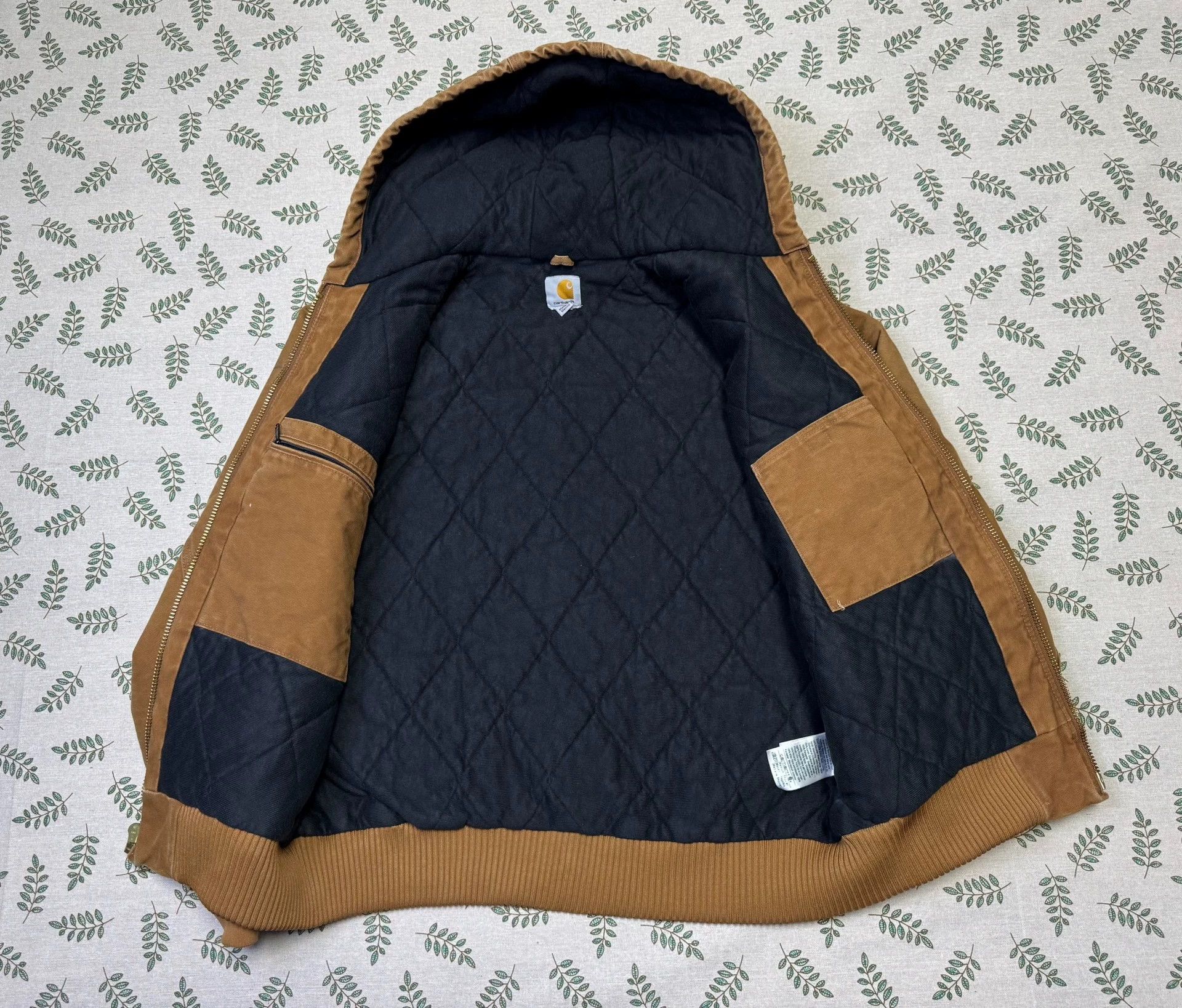 Carhartt Vintage Carhartt Main Line J130 Brown M Hooded Work Jacket Size US M / EU 48-50 / 2 - 4 Thumbnail