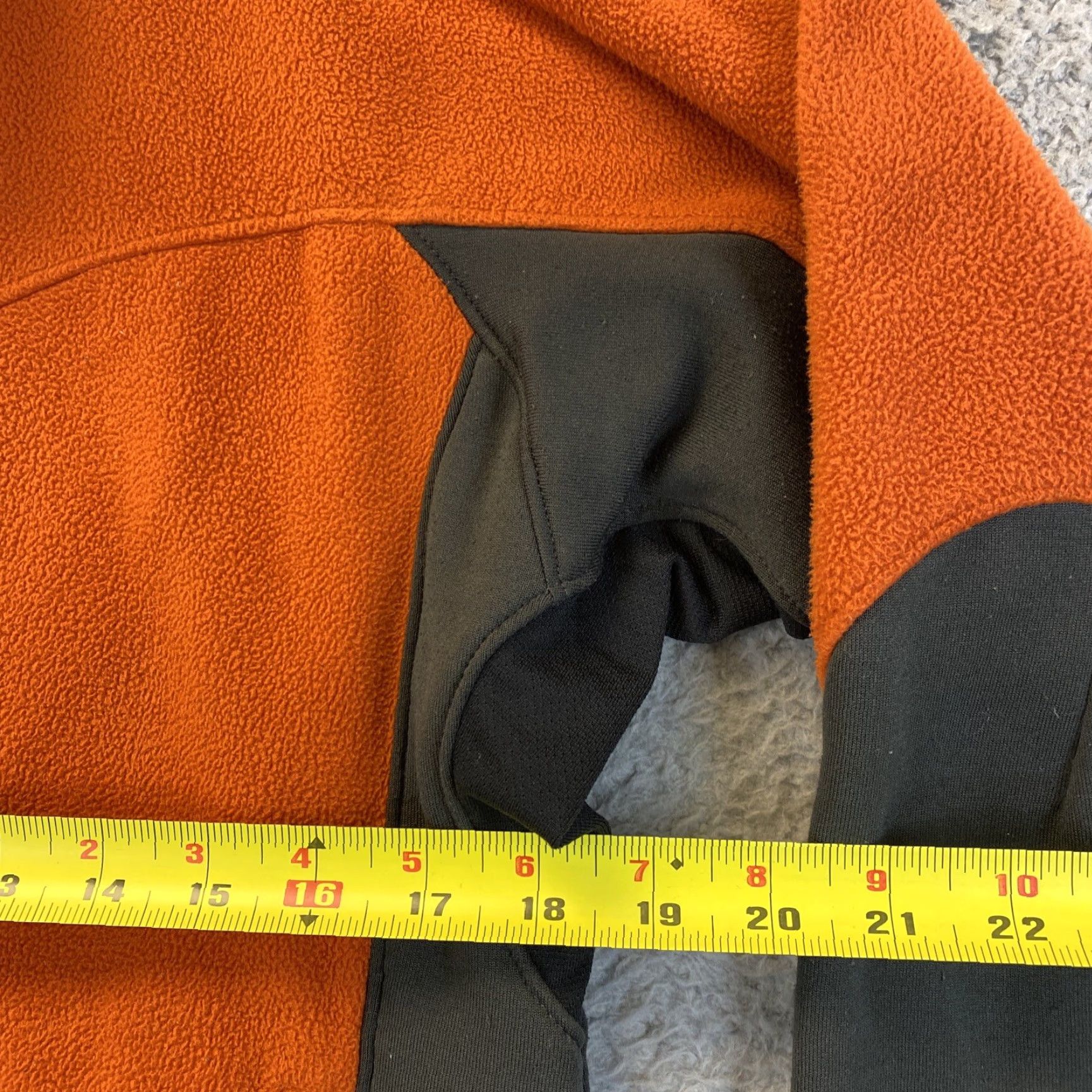 Vintage REI Full Zip Fleece Jacket Women's Medium Orange Pockets Zipper Logo Black / 72-28 Size M / US 6-8 / IT 42-44 - 5 Thumbnail