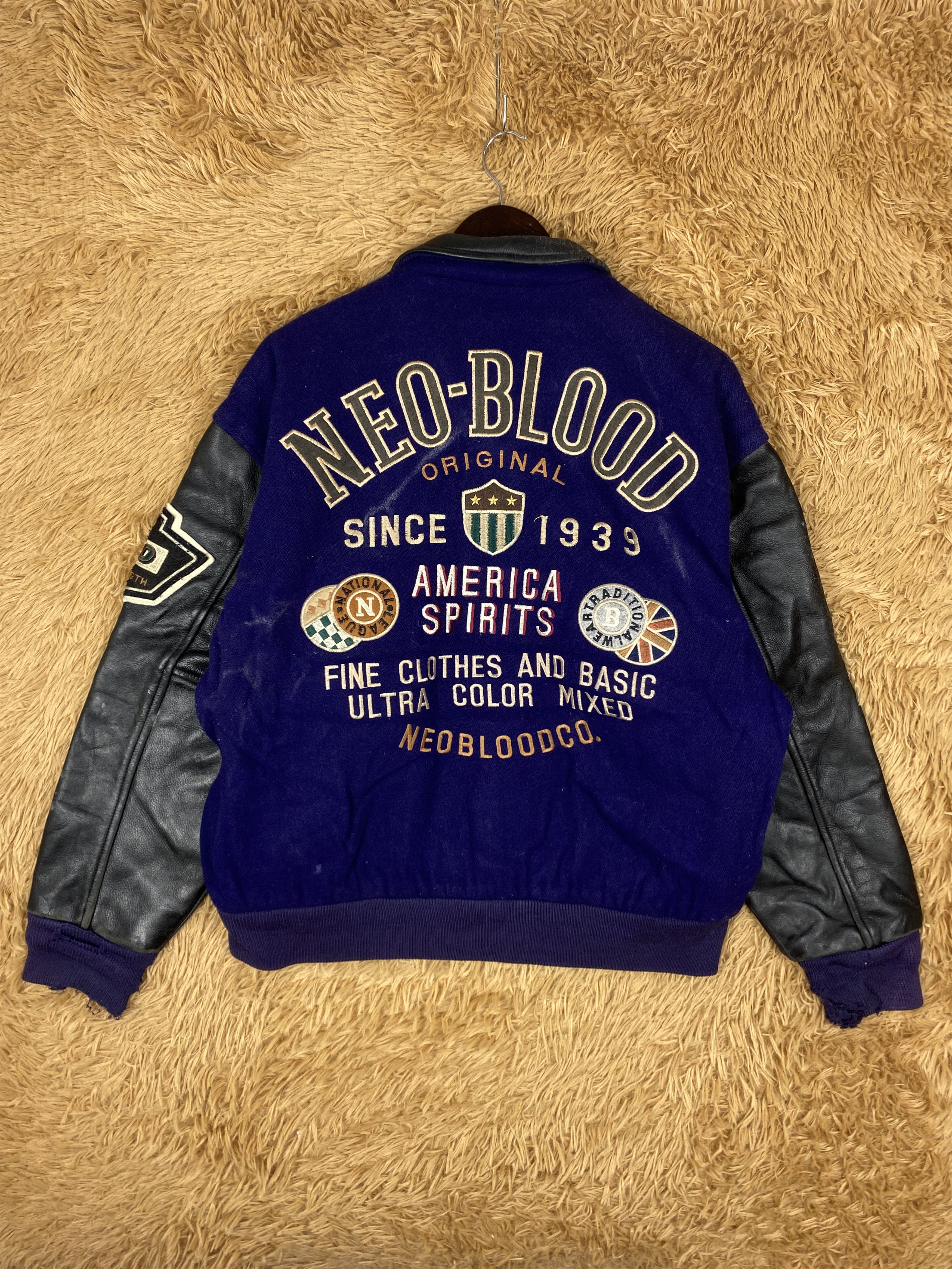 Vintage Vintage Neo Blood Leather Sleeve Varsity Jacket DJ0899 Size US M / EU 48-50 / 2 - 5 Thumbnail