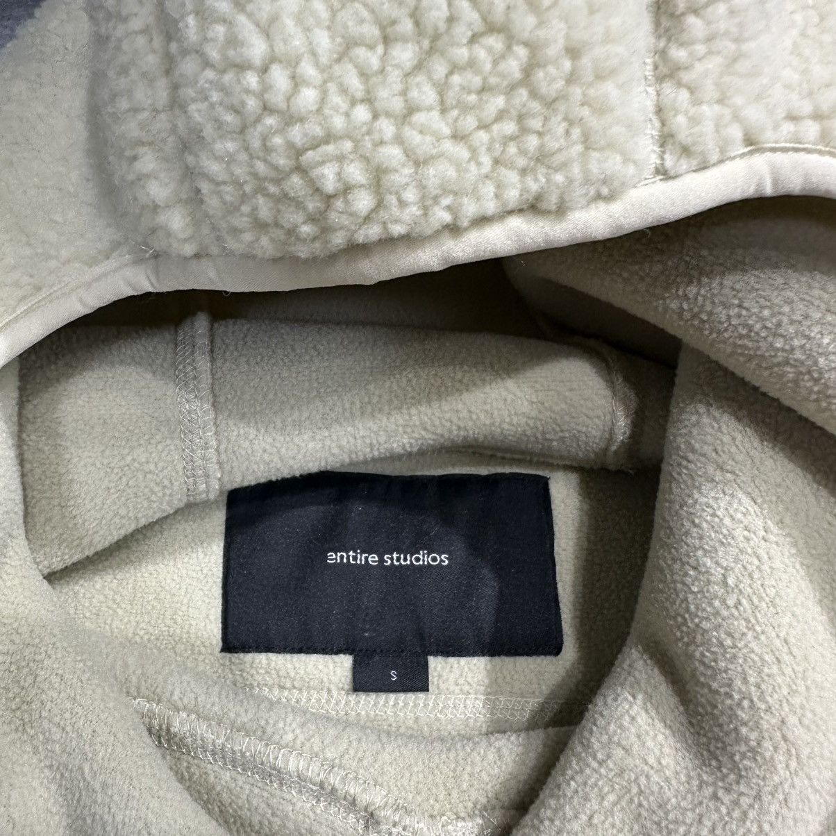 Entire Studios Entire Studios Fluffy Fleece V2 Hoodie - Dune Size US S / EU 44-46 / 1 - 3 Thumbnail