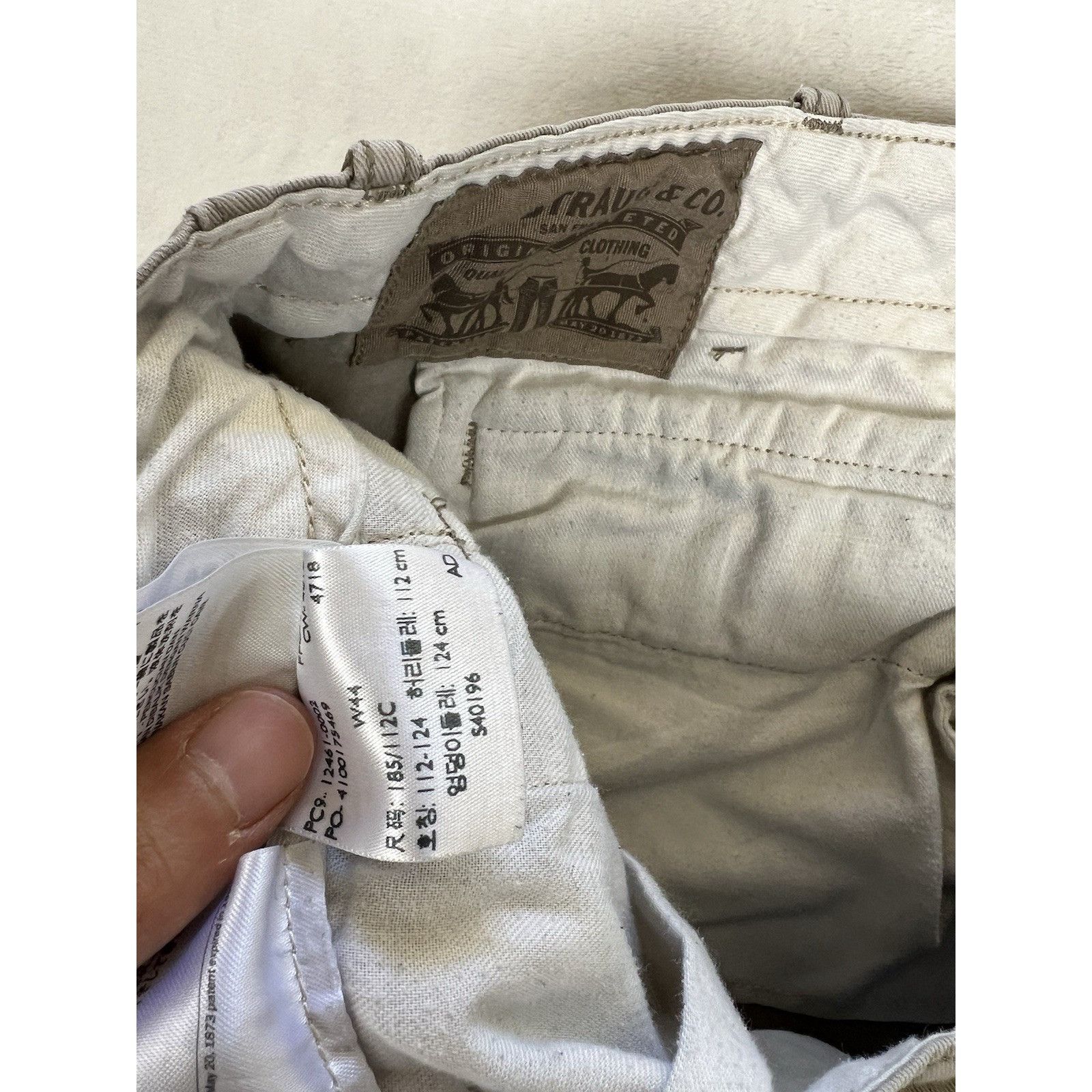 Levi's Levi’s Khaki Cargo Shorts Size 44 Y2K Baggy Skater Grunge Size US 44 / EU 60 - 7 Thumbnail