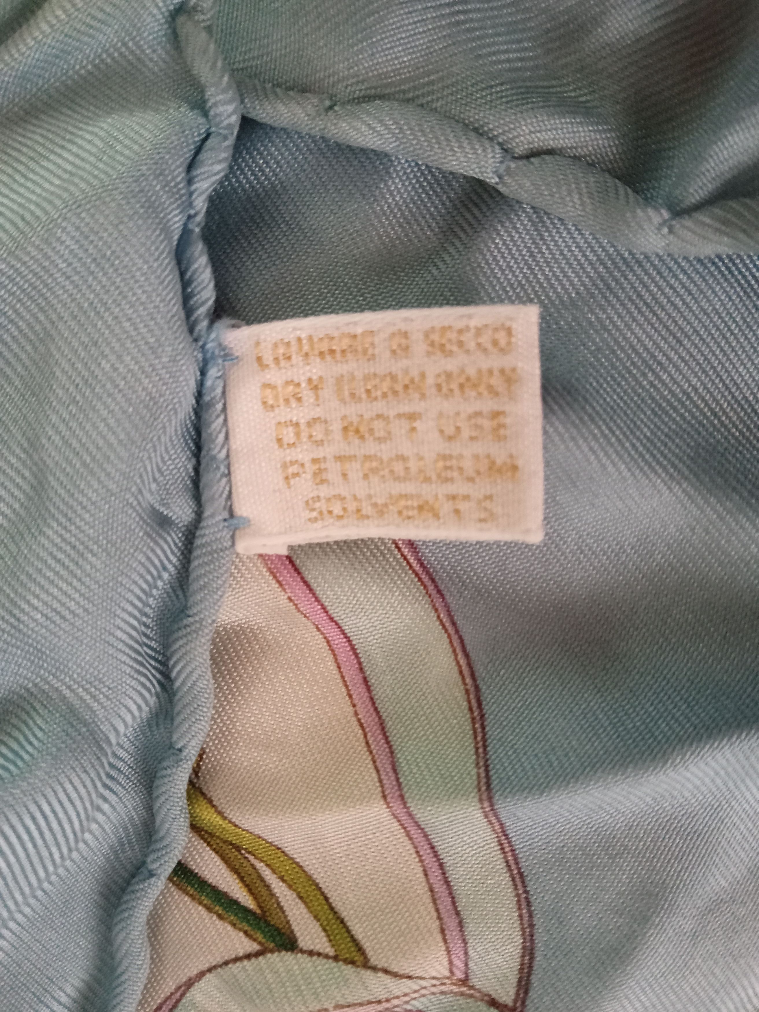 Gucci Gucci Vintage Silk Scarf 82cm x 83cm Size ONE SIZE - 4 Thumbnail