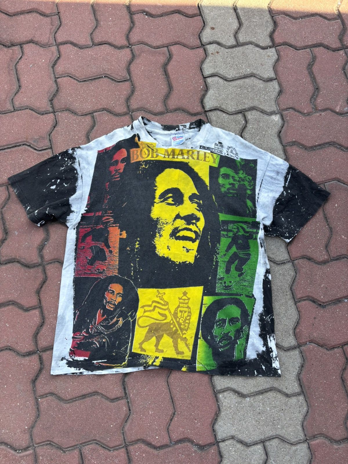 Bob Marley Vintage 90’s Bob Marley Mosquitohead Tshirt Size US XL / EU 56 / 4 - 1 Thumbnail
