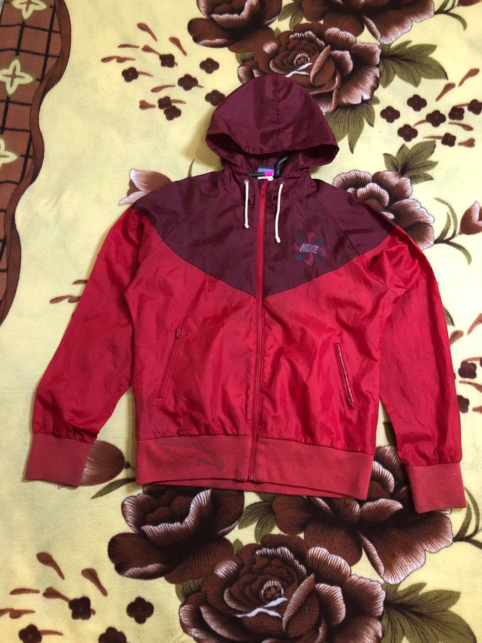 Nike Nike Red Windrunner Full Zip Up Windbreaker Men’s Size US L / EU 52-54 / 3 - 1 Thumbnail