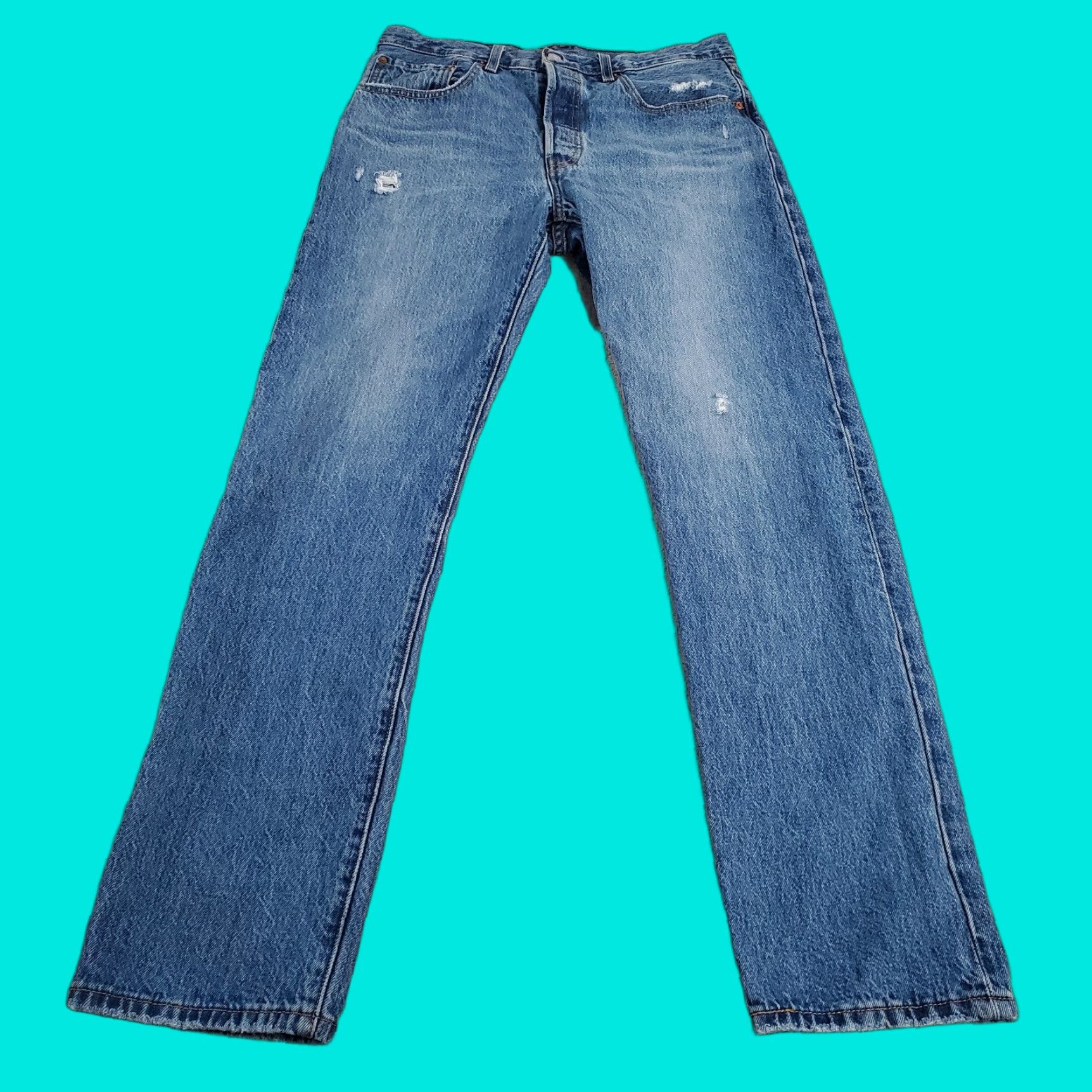 Levi's Levi's 501 Jeans Mens 30x32 Blue Straight Button Fly Medium Wash Denim Regular Inseam 32 Pockets Vintage No Current? Size US 30 / EU 46 - 1 Thumbnail