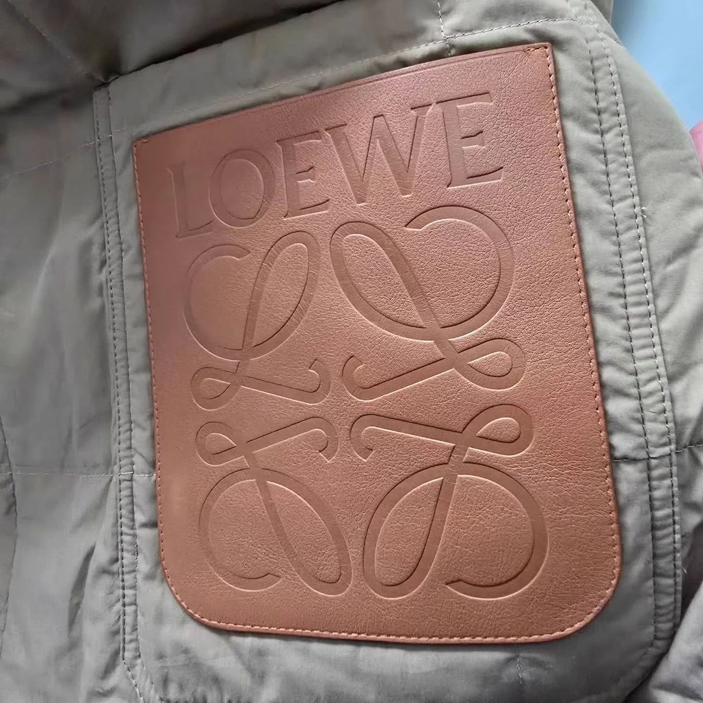 Loewe LOEWE leather patch logo khaki wool-cotton padded overcoat Size XS / US 0-2 / IT 36-38 - 3 Thumbnail