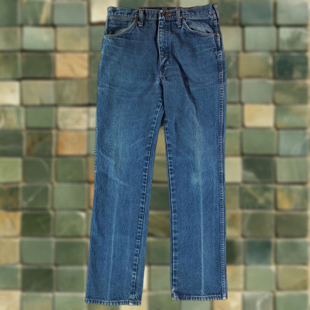 Wrangler VINTAGE Wrangler Jeans 90s 936DEN Whiskering Blue Straight Mens 32 33x33 31 Inseam 32x31 Actual Mens Size US 32 / EU 48 - 1 Thumbnail