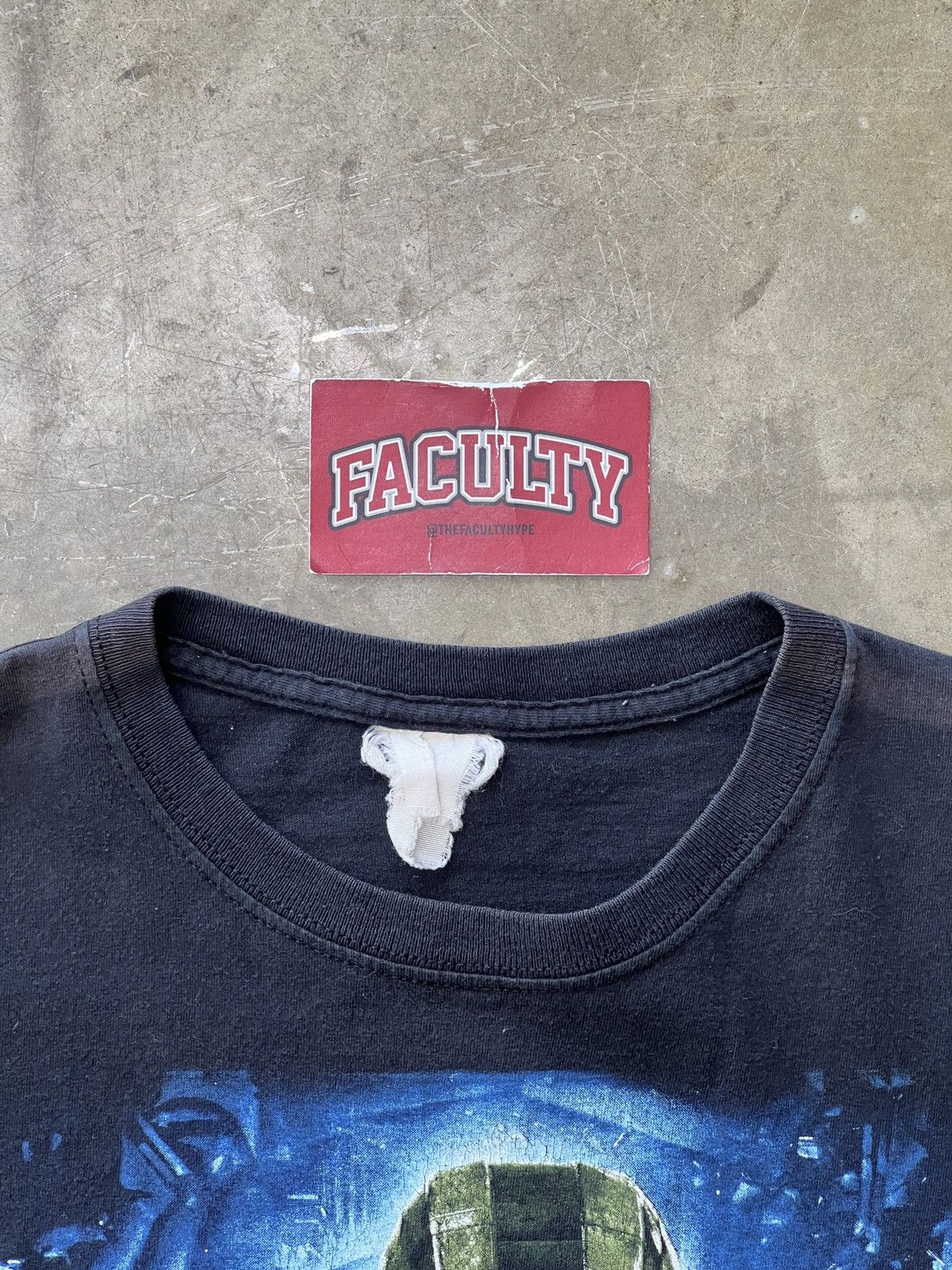 Vintage Vintage 2012 Halo 4 Master Chief Video Game Tee Medium Size US M / EU 48-50 / 2 - 3 Thumbnail